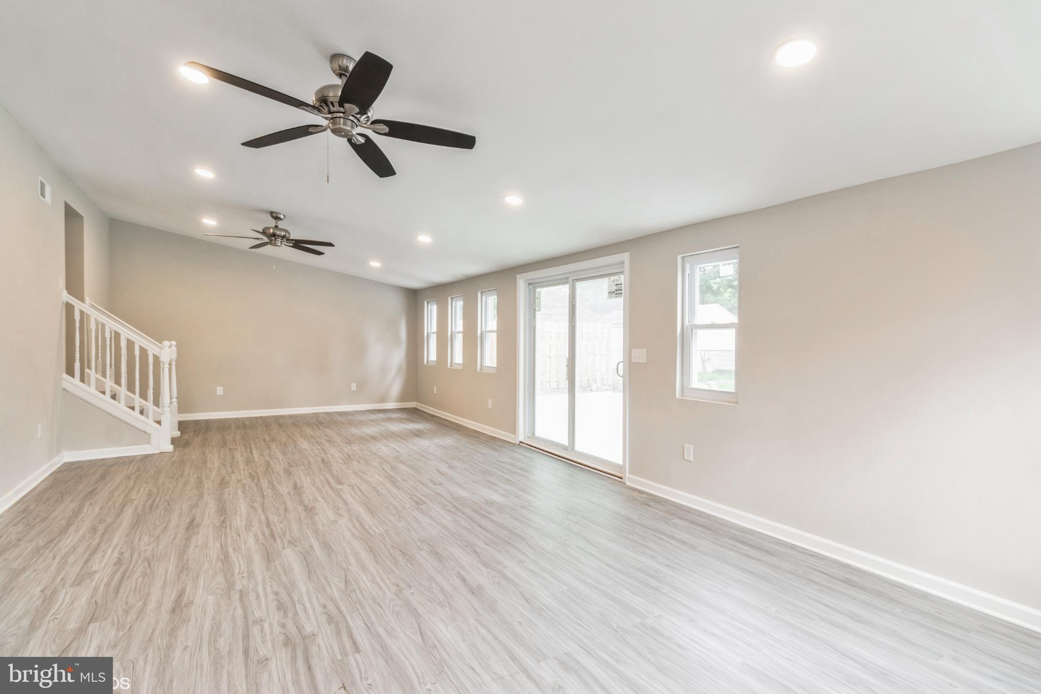 SPEEDWAY - Residential