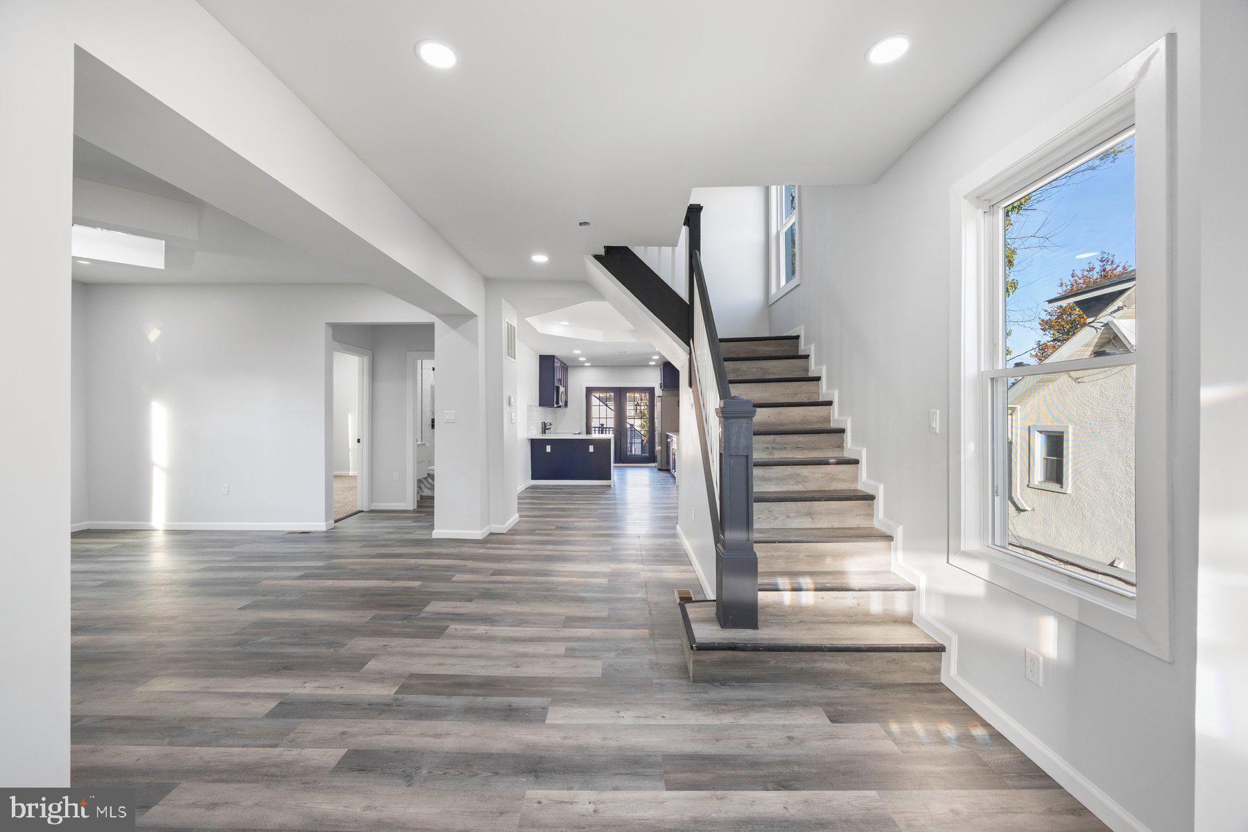 2920 E NORTHERN PARKWAY