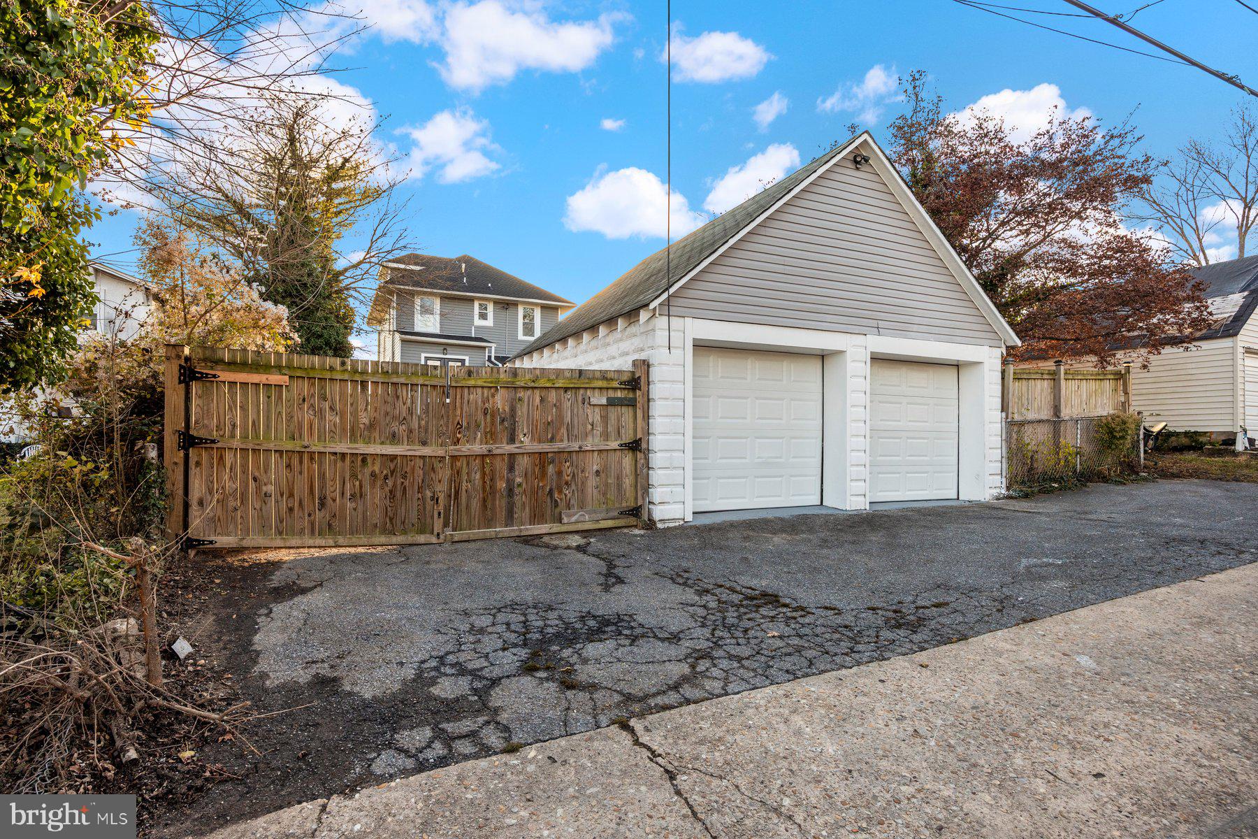 WARD 27 - Residential