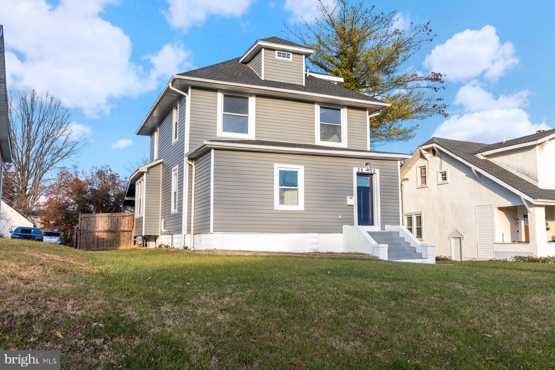 2920 E NORTHERN PARKWAY