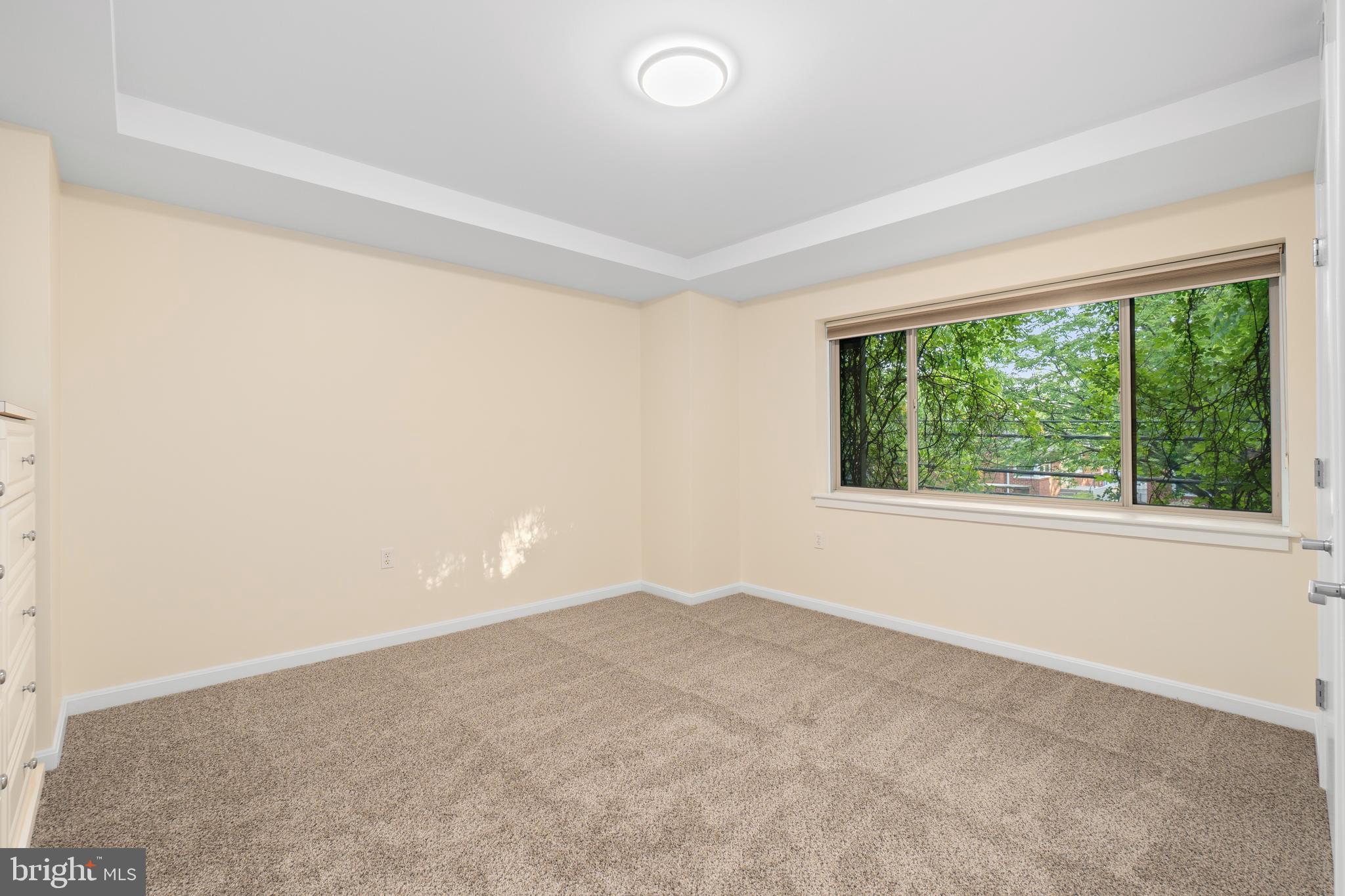 SILVER SPRING - Residential