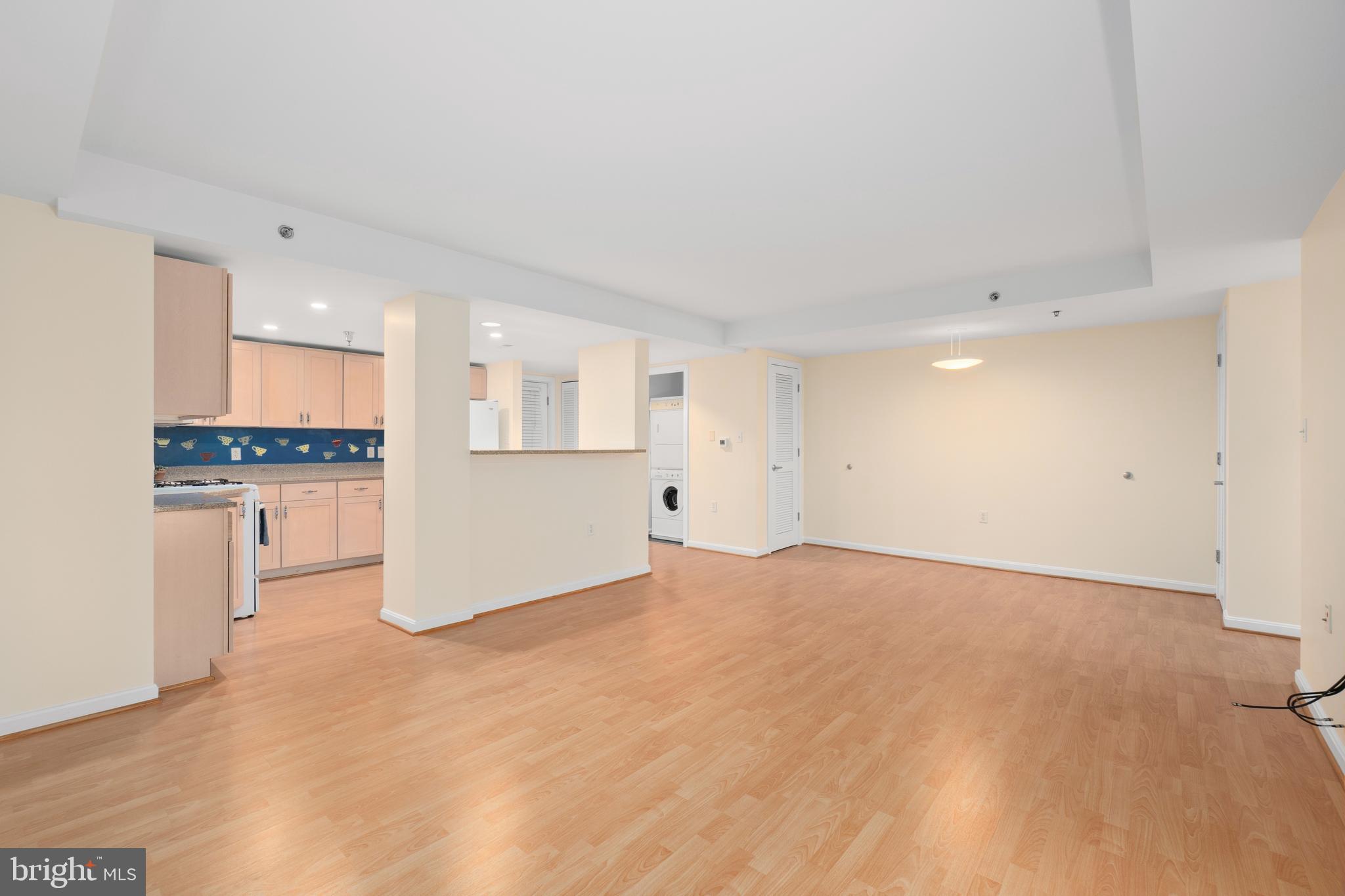SILVER SPRING - Residential