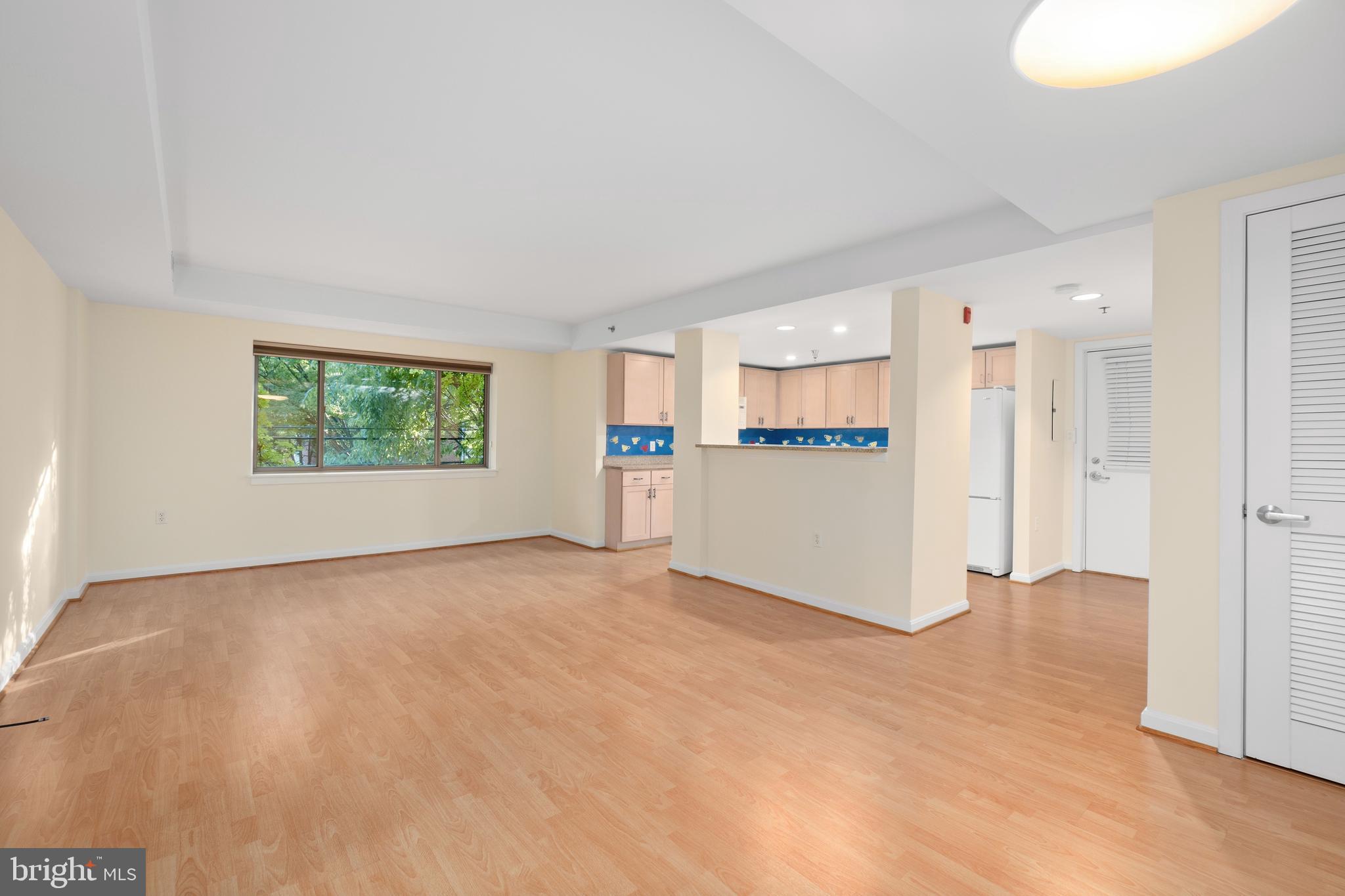 SILVER SPRING - Residential