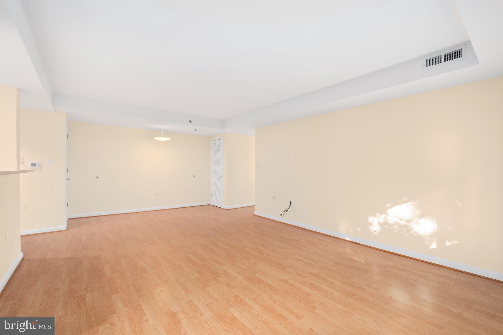 SILVER SPRING - Residential