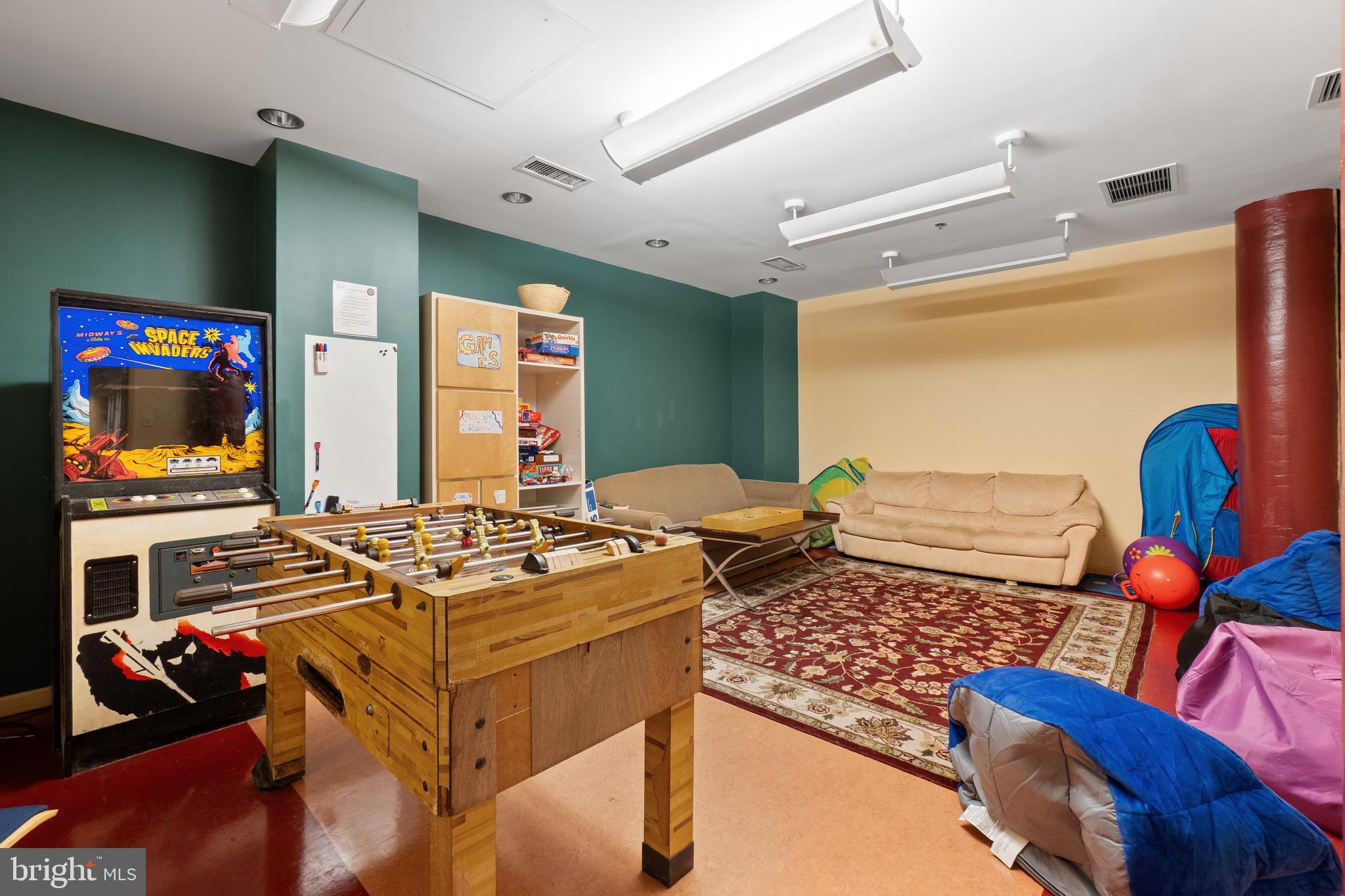 SILVER SPRING - Residential