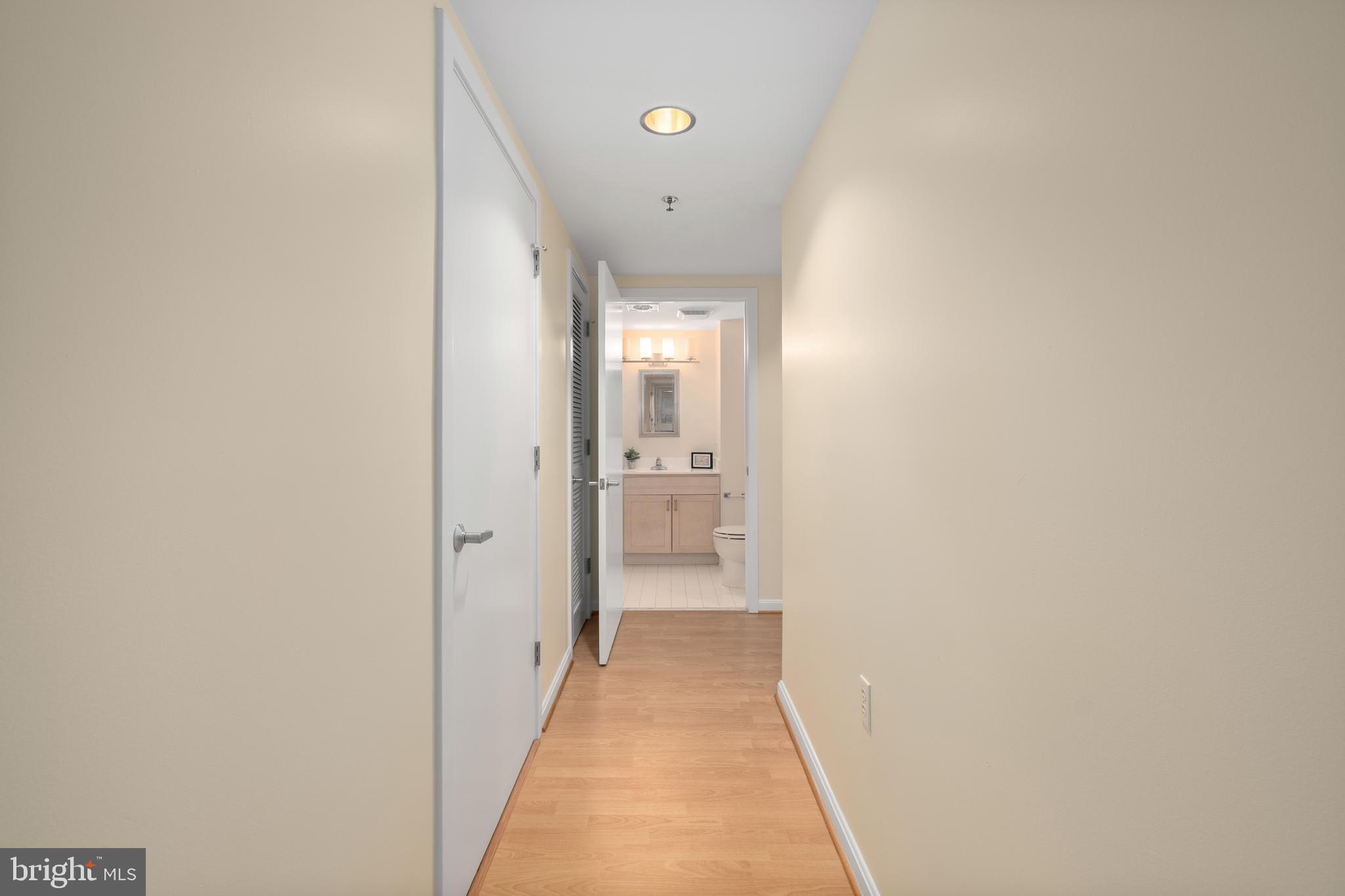 SILVER SPRING - Residential