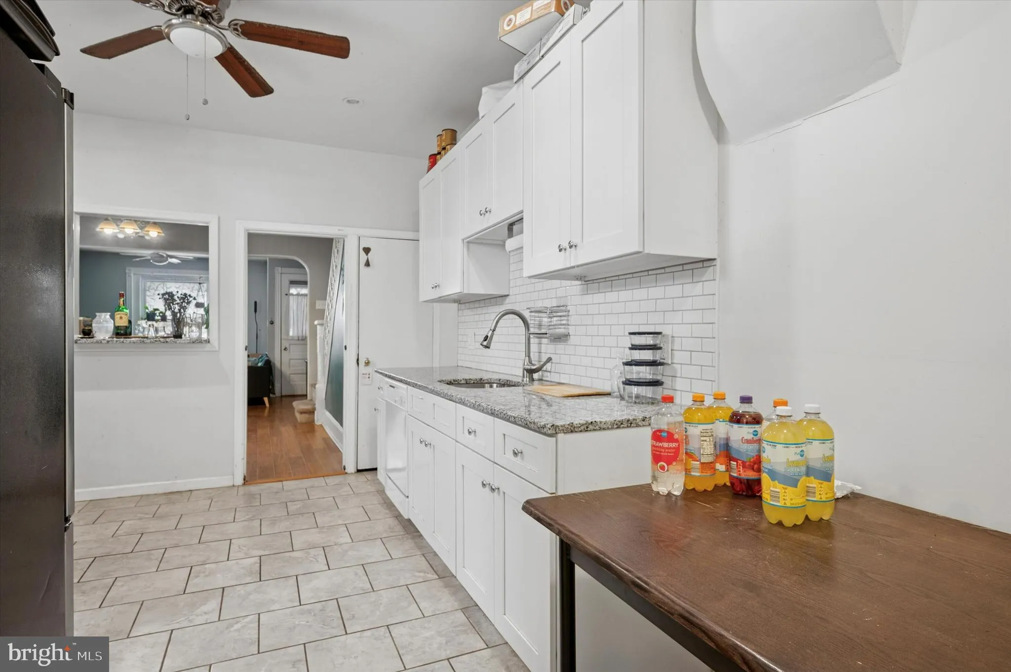 Philadelphia, Pennsylvania 19143, United States, 3 Bedrooms Bedrooms, ,2 BathroomsBathrooms,Residential,Contingent,129290