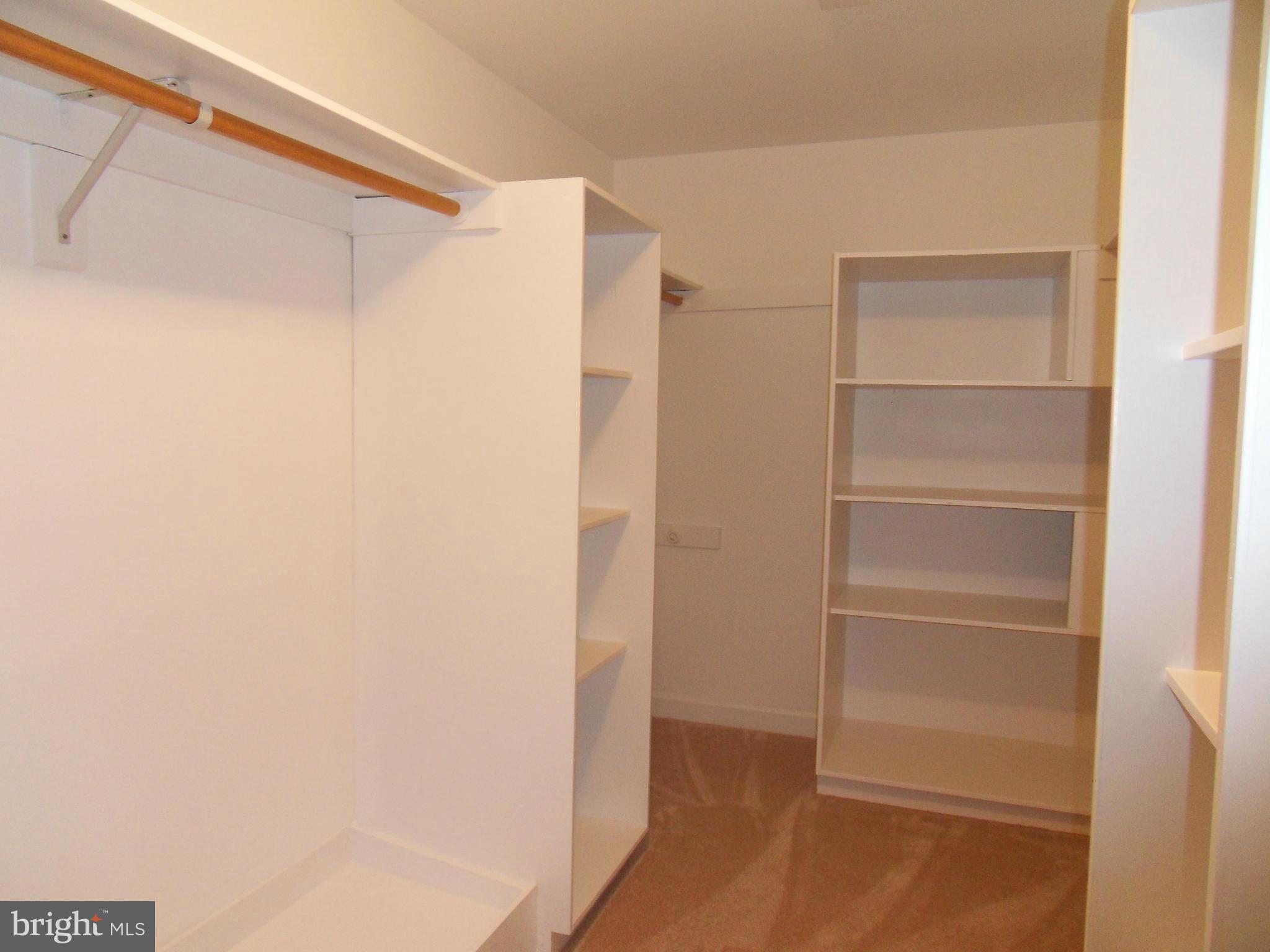 TURNERS FIELD - Residential