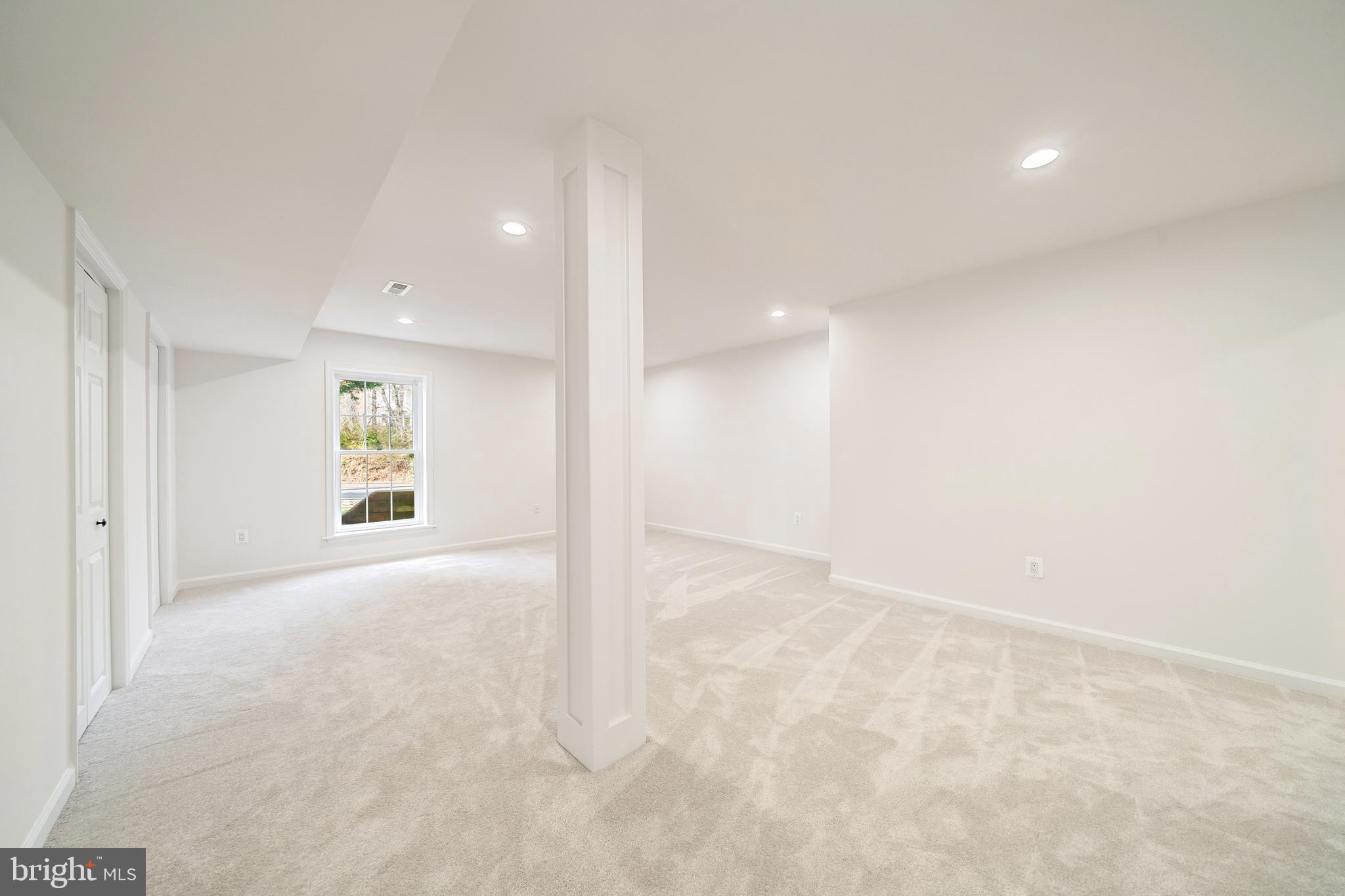 VALE RIDGE ESTATES - Residential