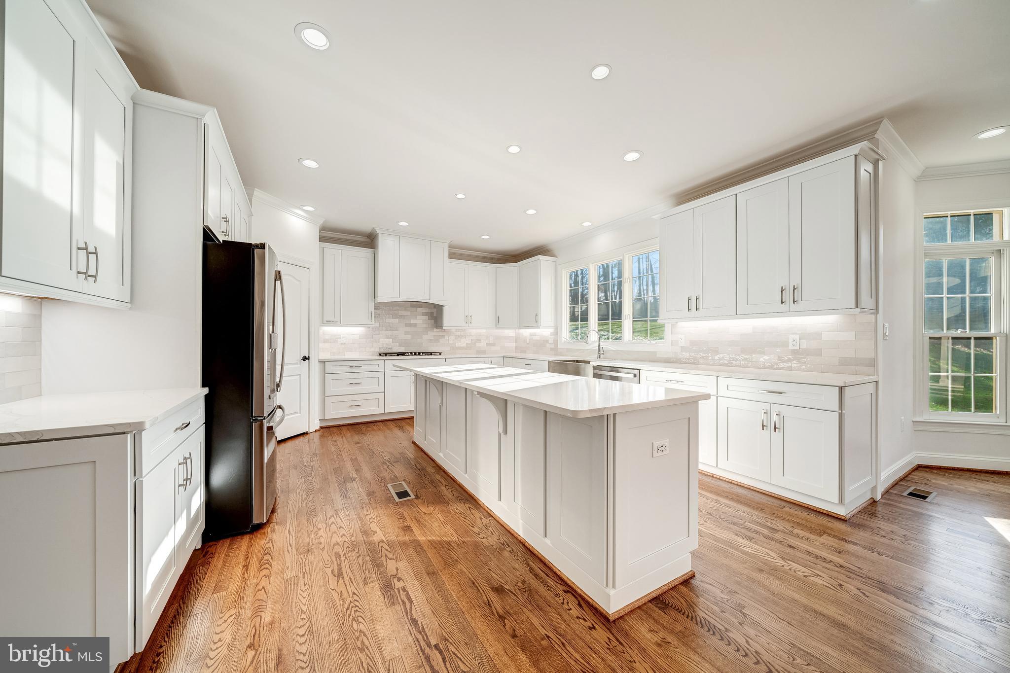 VALE RIDGE ESTATES - Residential