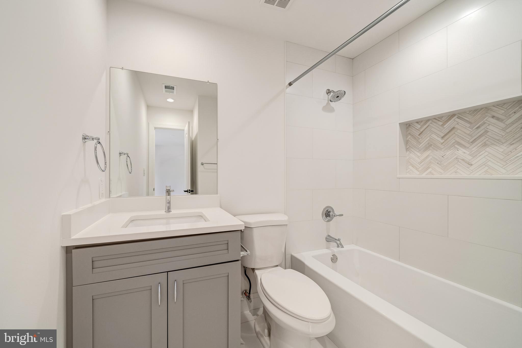 VALE RIDGE ESTATES - Residential