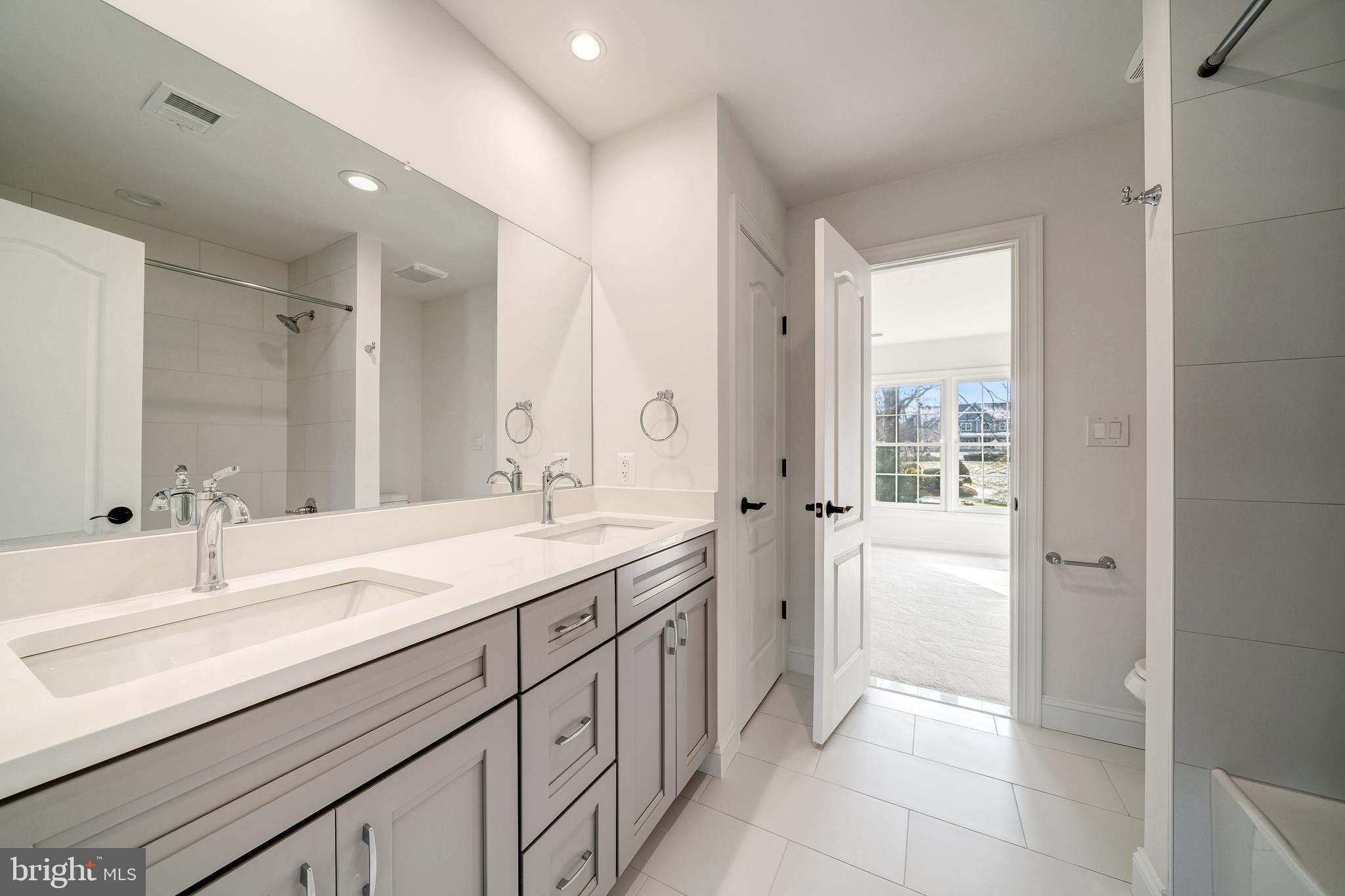 VALE RIDGE ESTATES - Residential