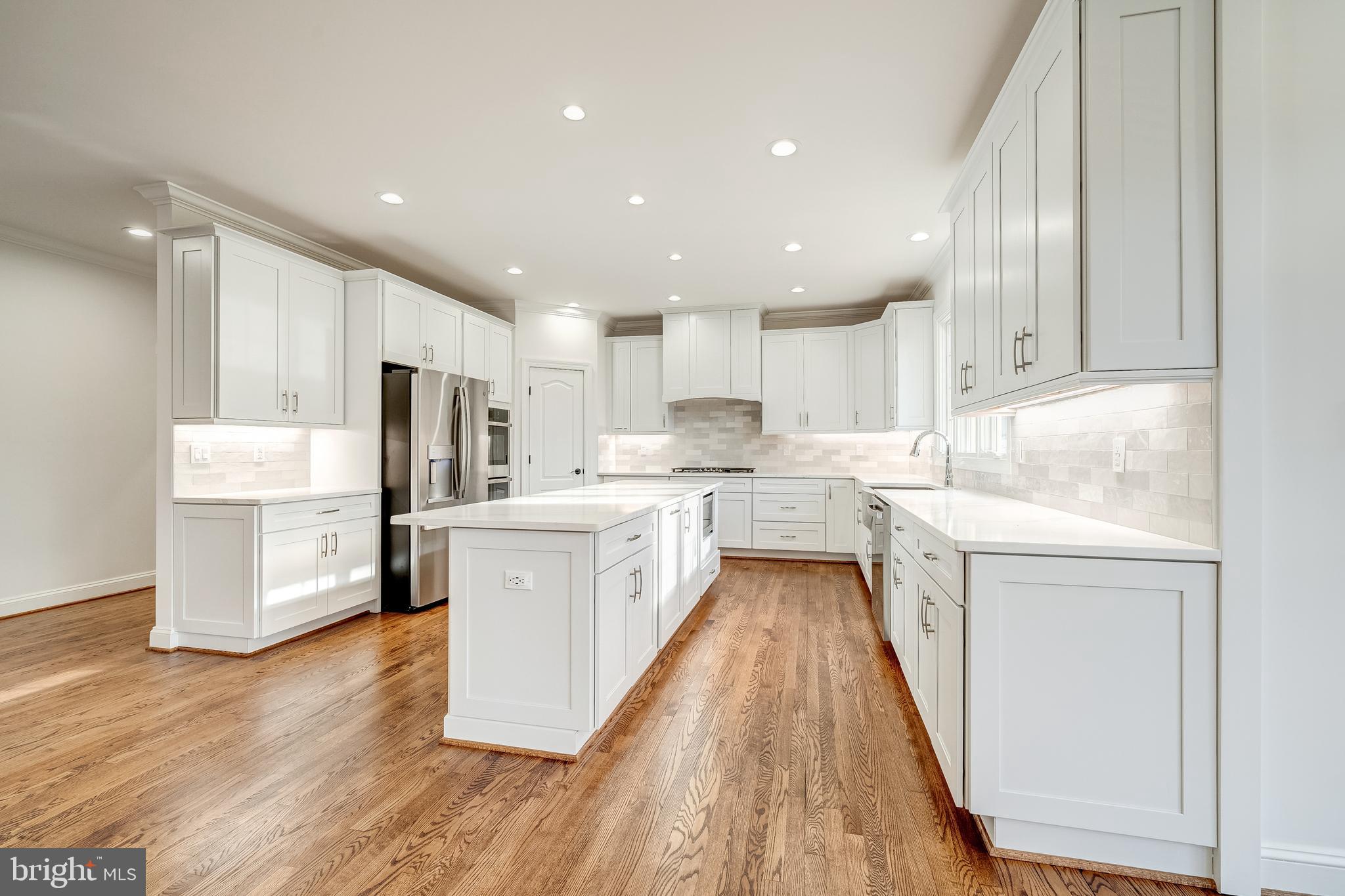 VALE RIDGE ESTATES - Residential