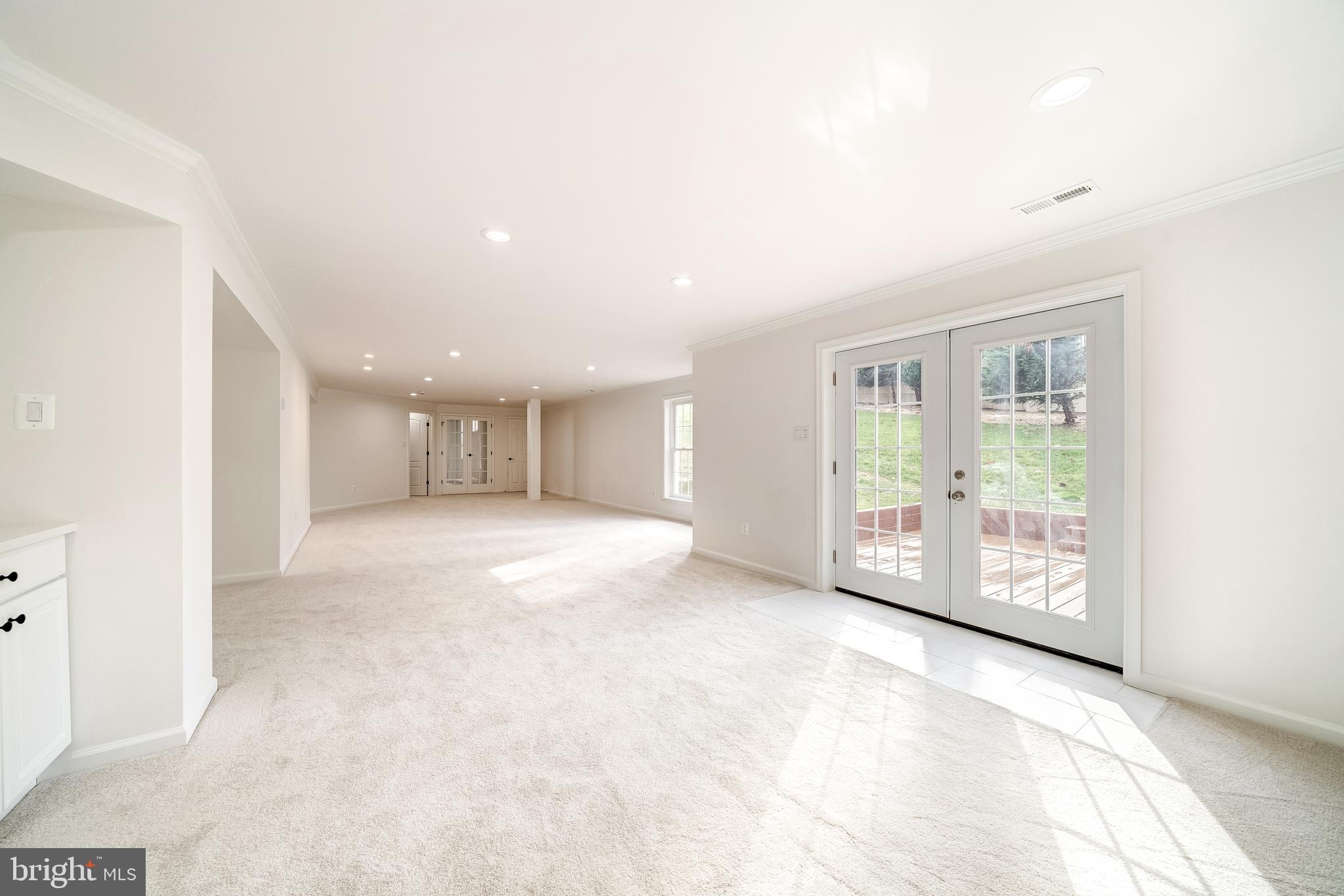 VALE RIDGE ESTATES - Residential