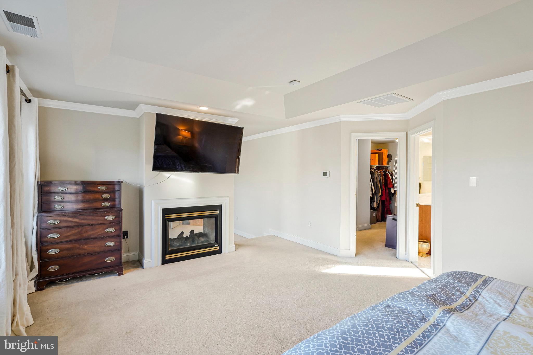 CEDAR WOODS - Residential Lease