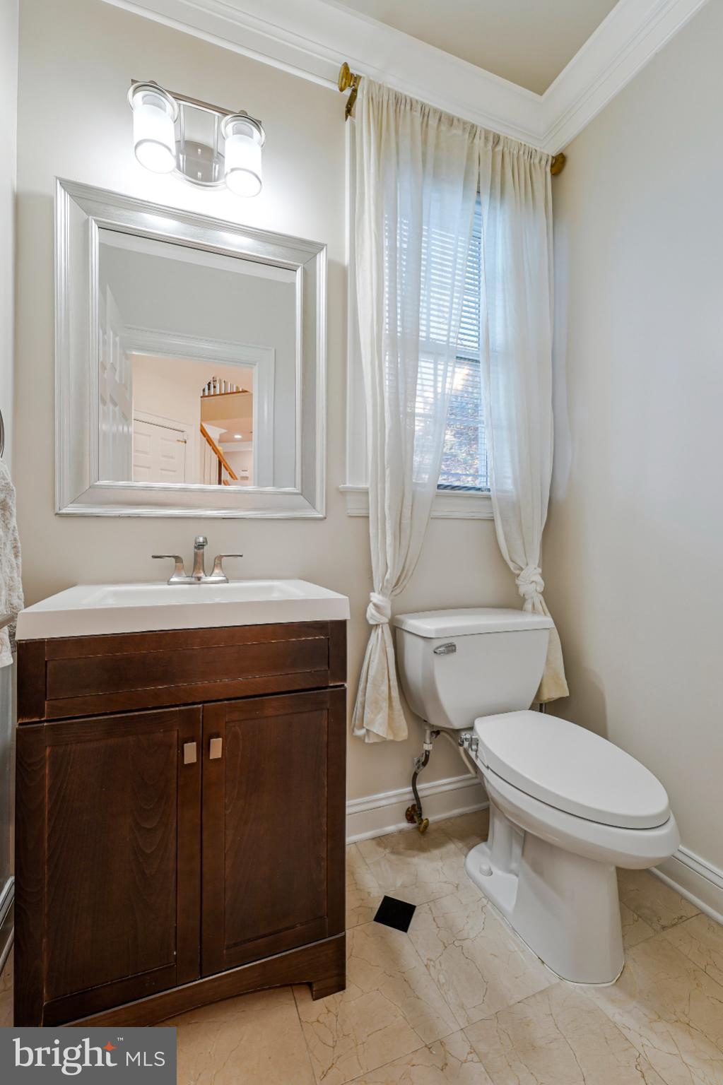 CEDAR WOODS - Residential Lease