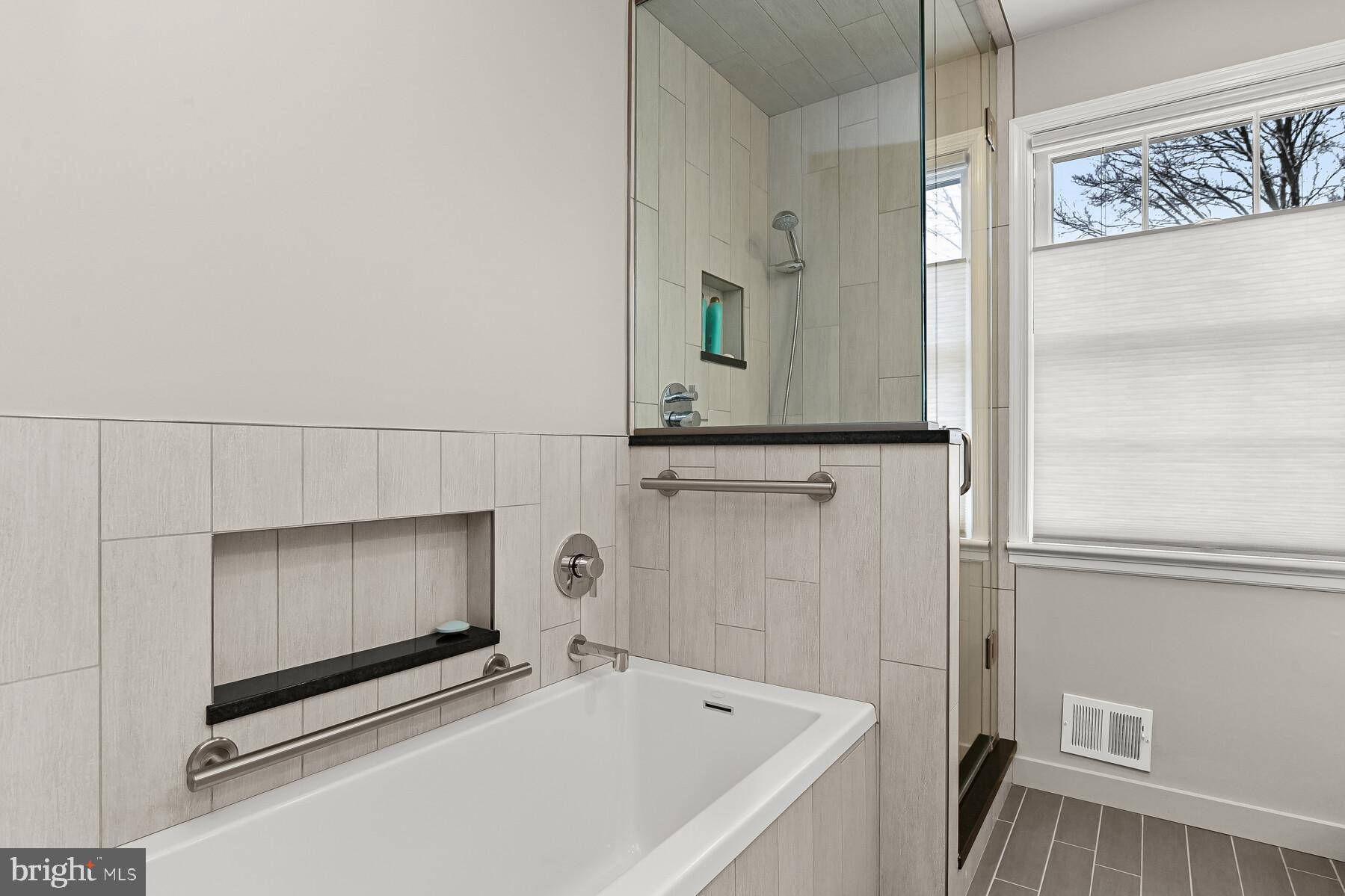 SUMNER - Residential