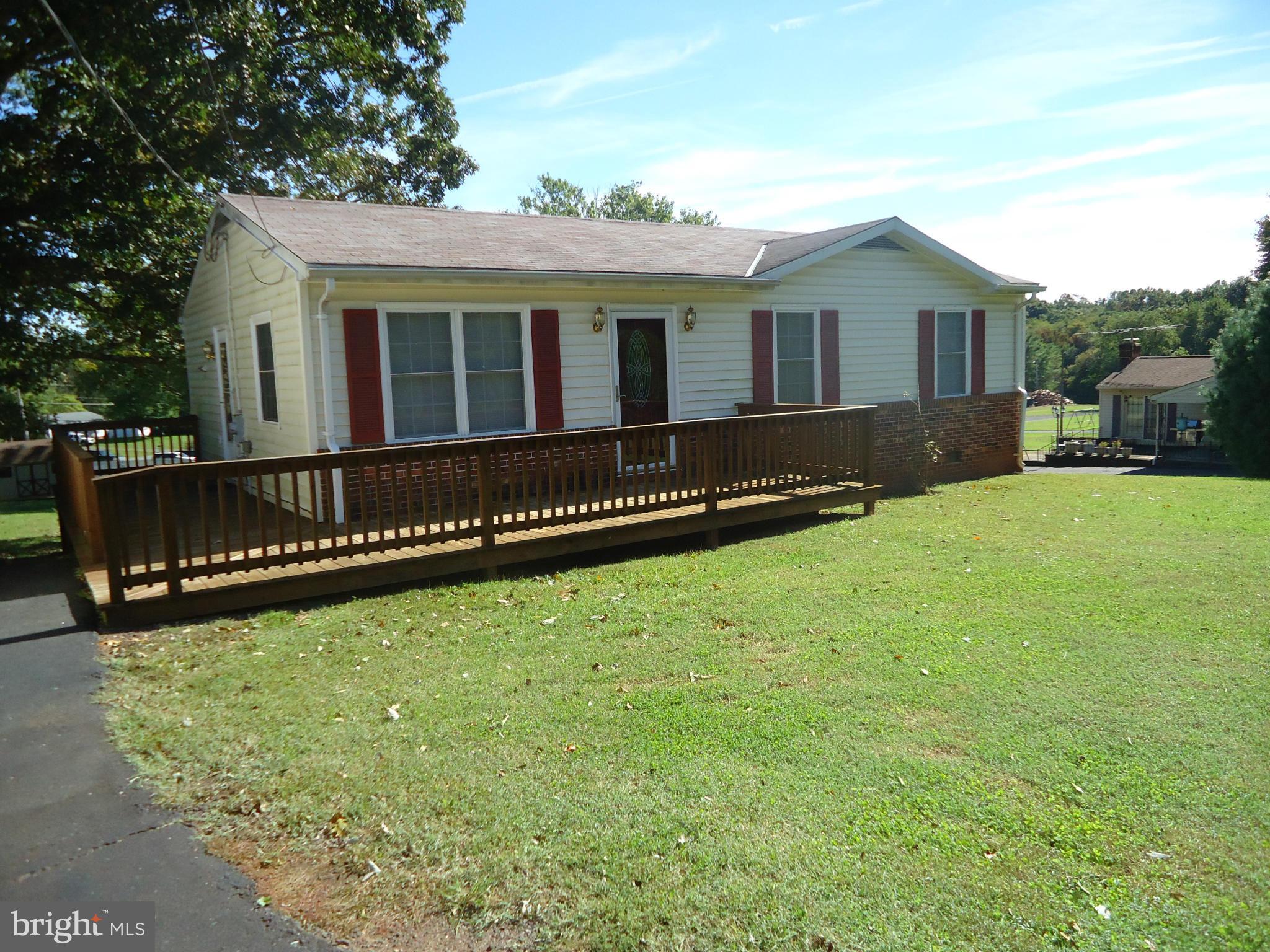 MINERAL SPRINGS - Residential Lease