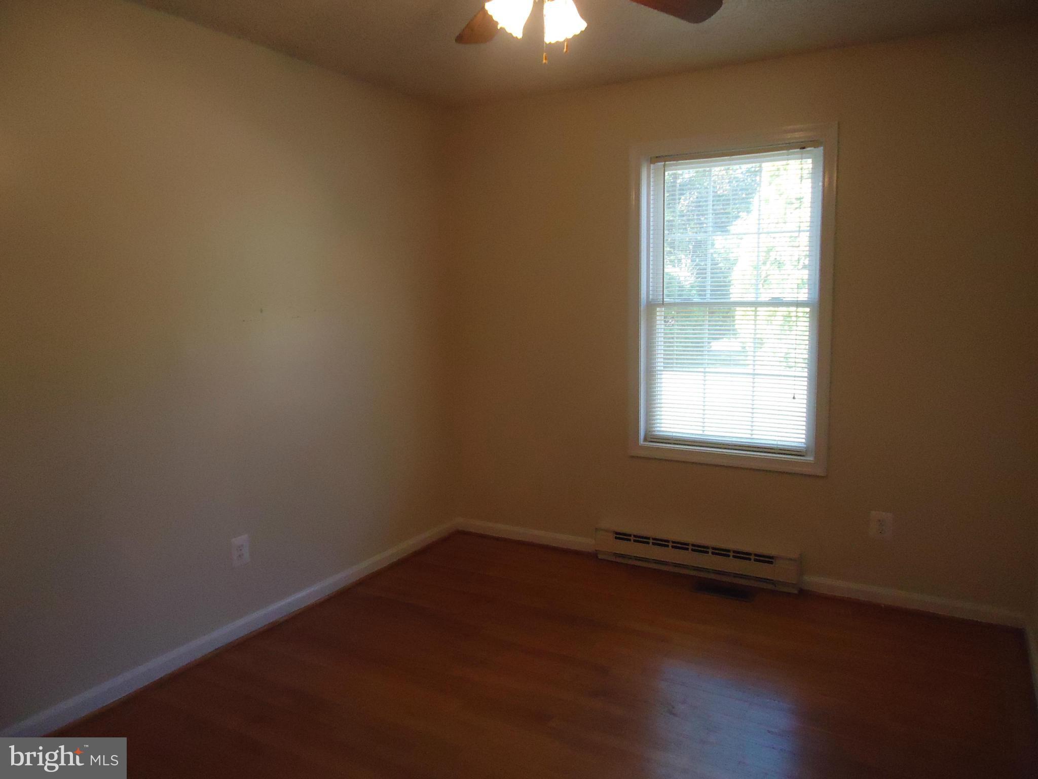 MINERAL SPRINGS - Residential Lease