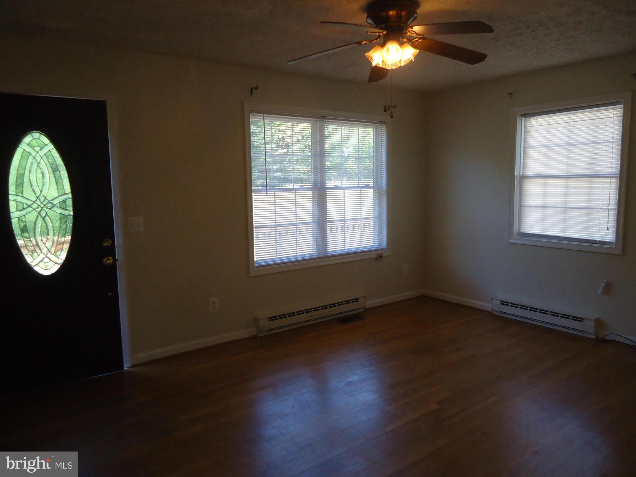 MINERAL SPRINGS - Residential Lease