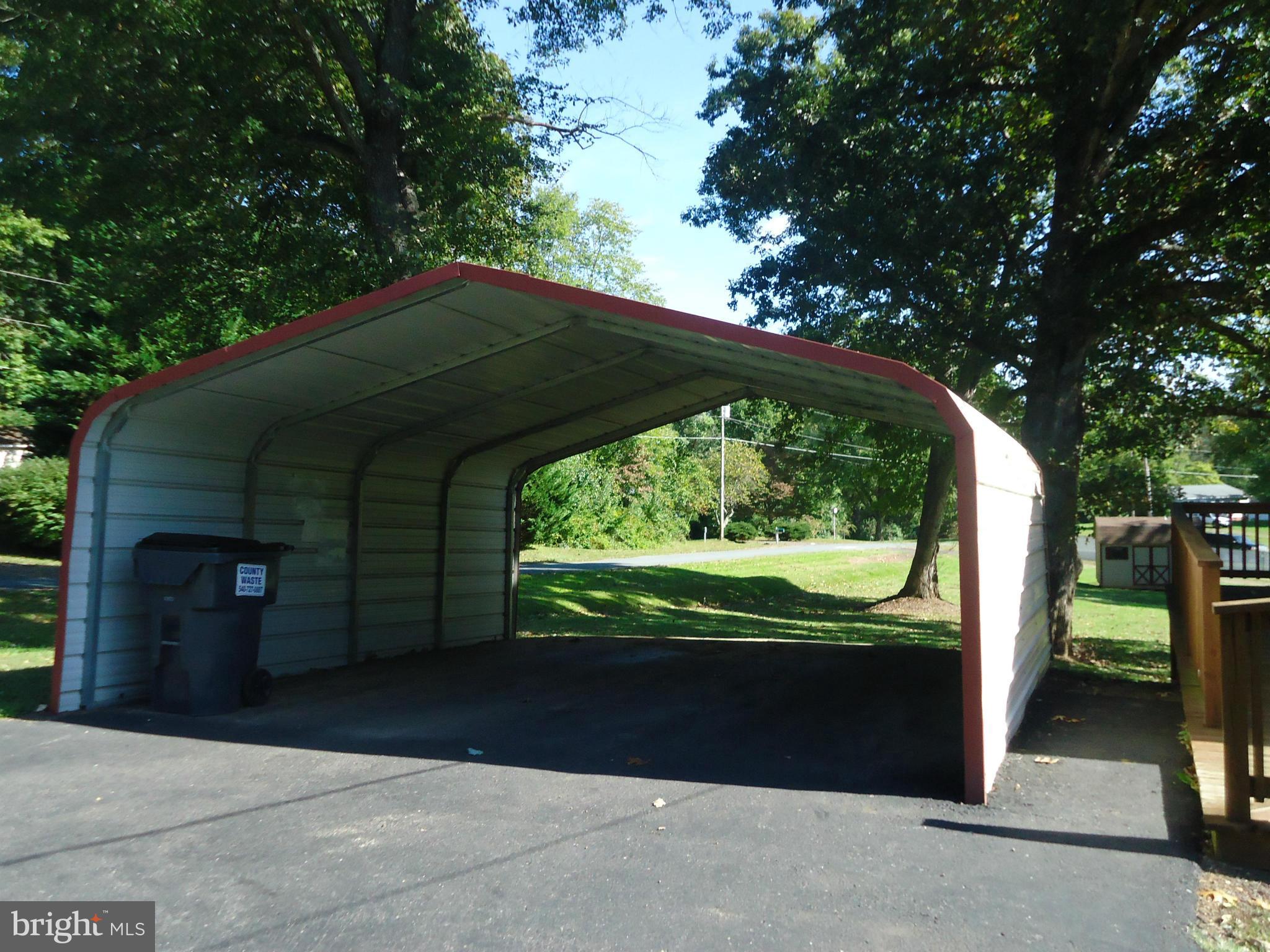 MINERAL SPRINGS - Residential Lease