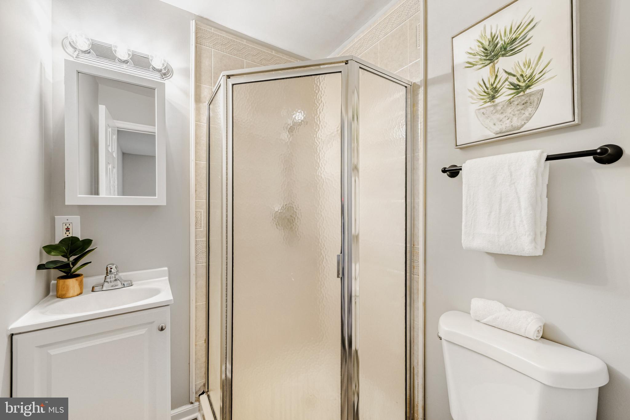 CHESTNUT WOODS - Residential