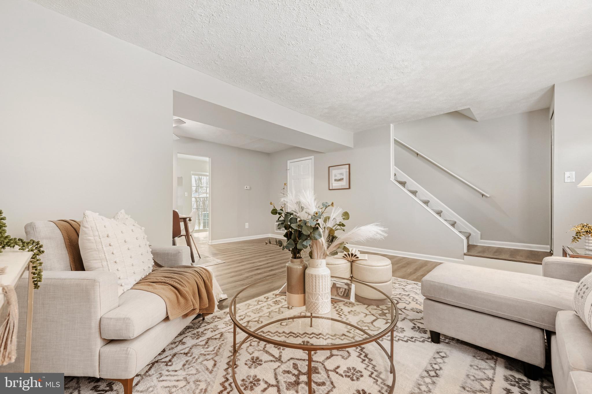 CHESTNUT WOODS - Residential