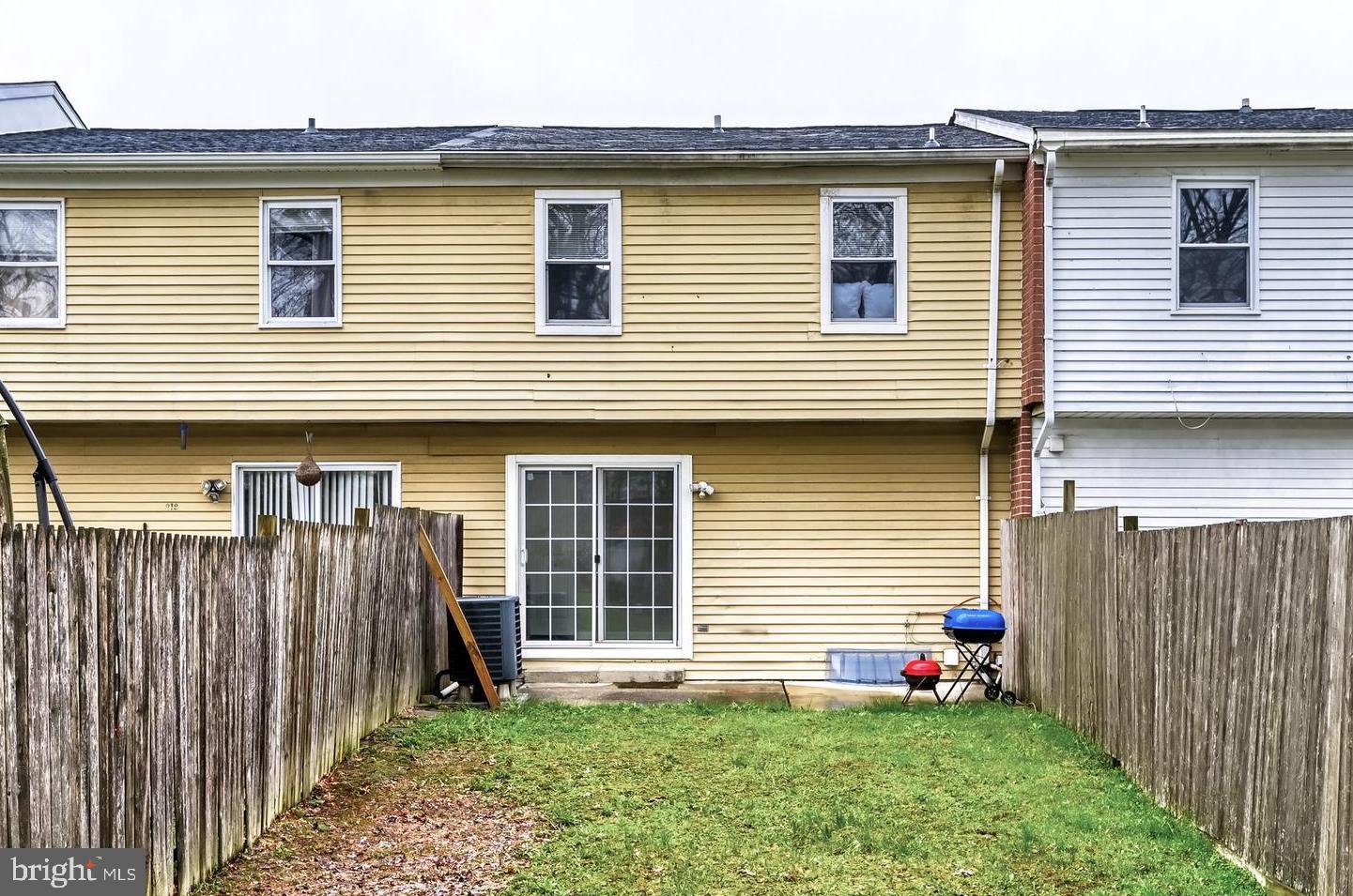 CHESTNUT WOODS - Residential