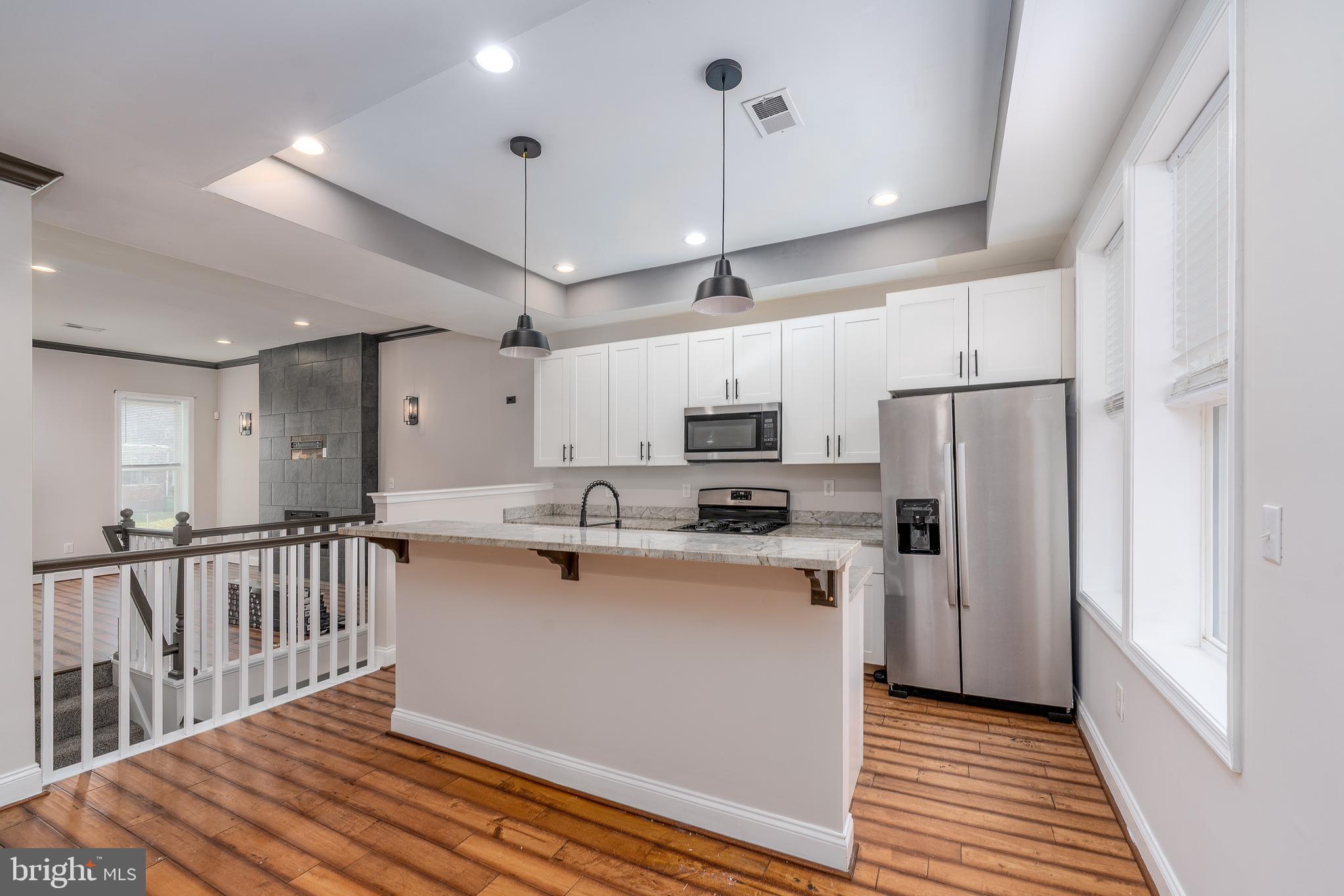 PARK CIRCLE - Residential