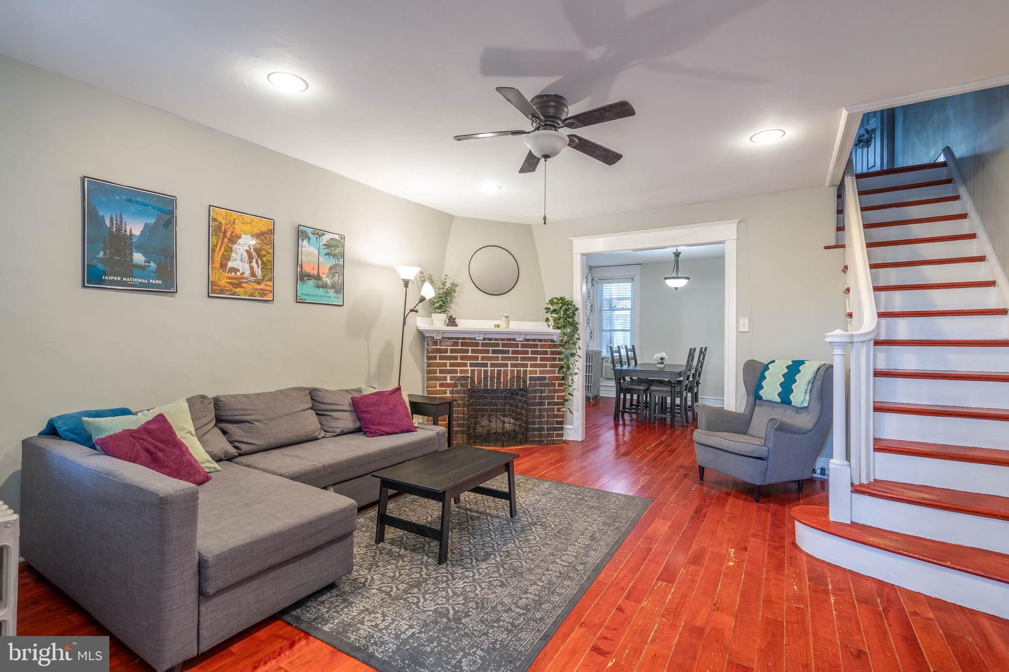 ROXBOROUGH - Residential