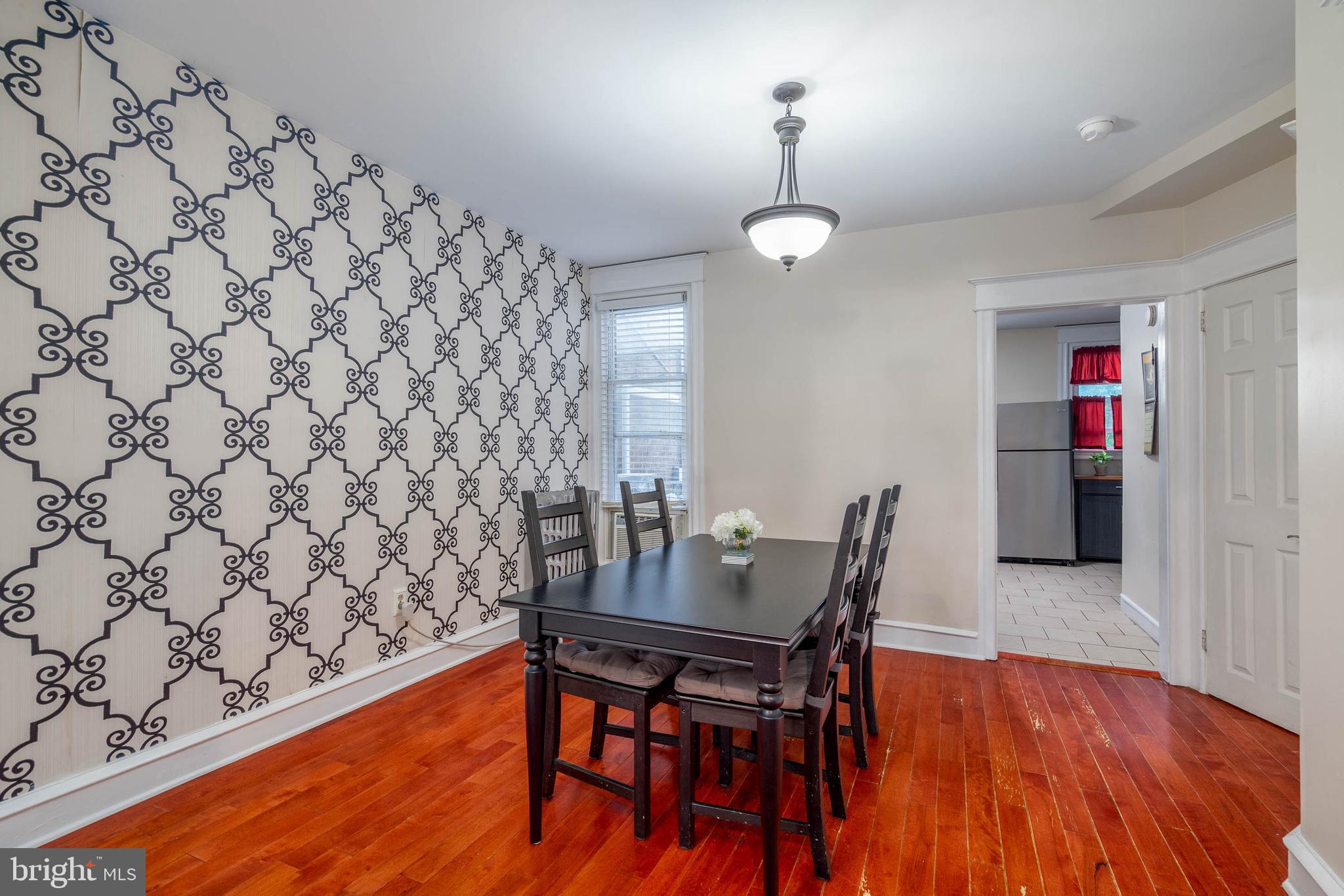 ROXBOROUGH - Residential