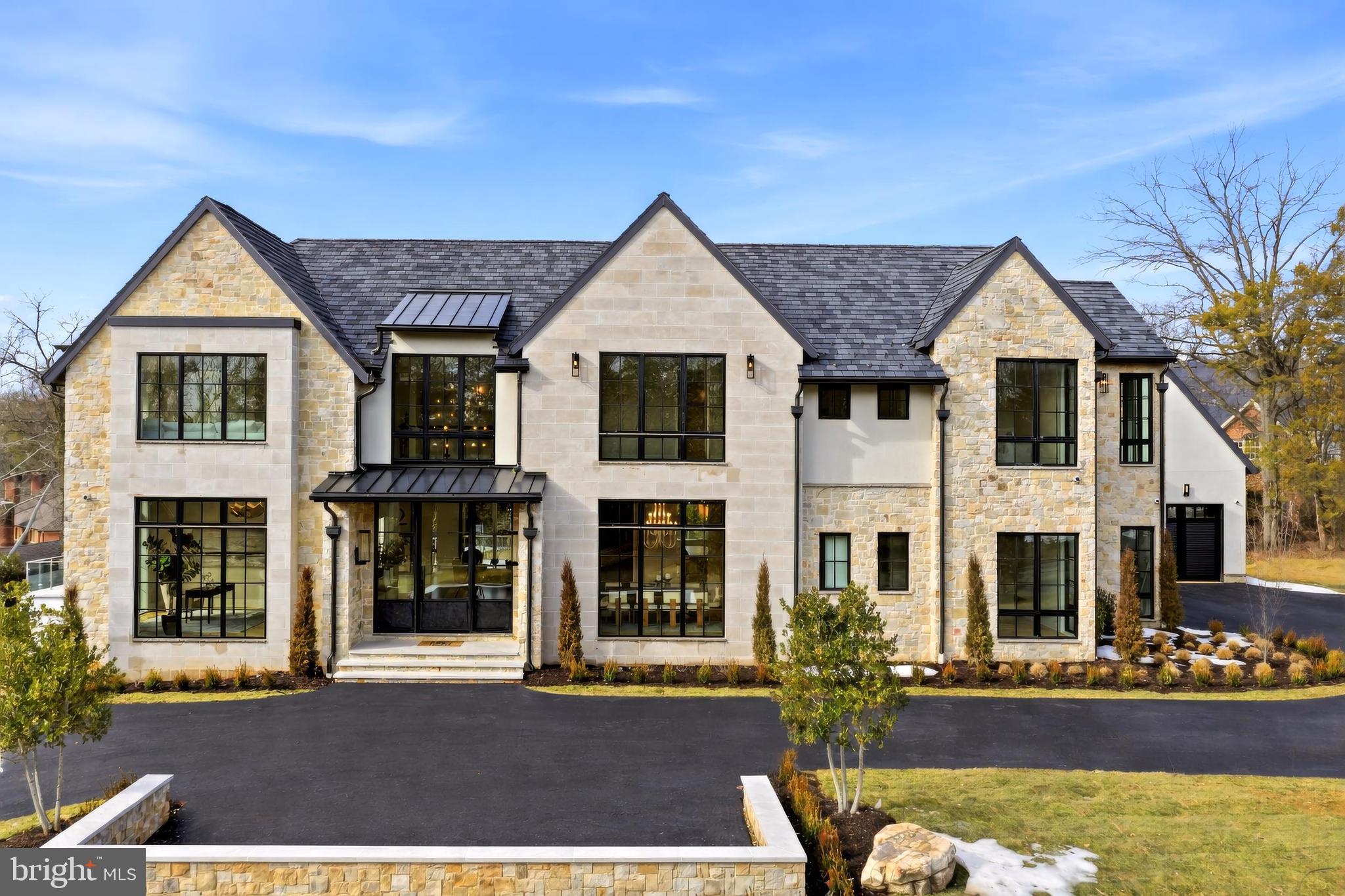 BALLANTRAE - Residential