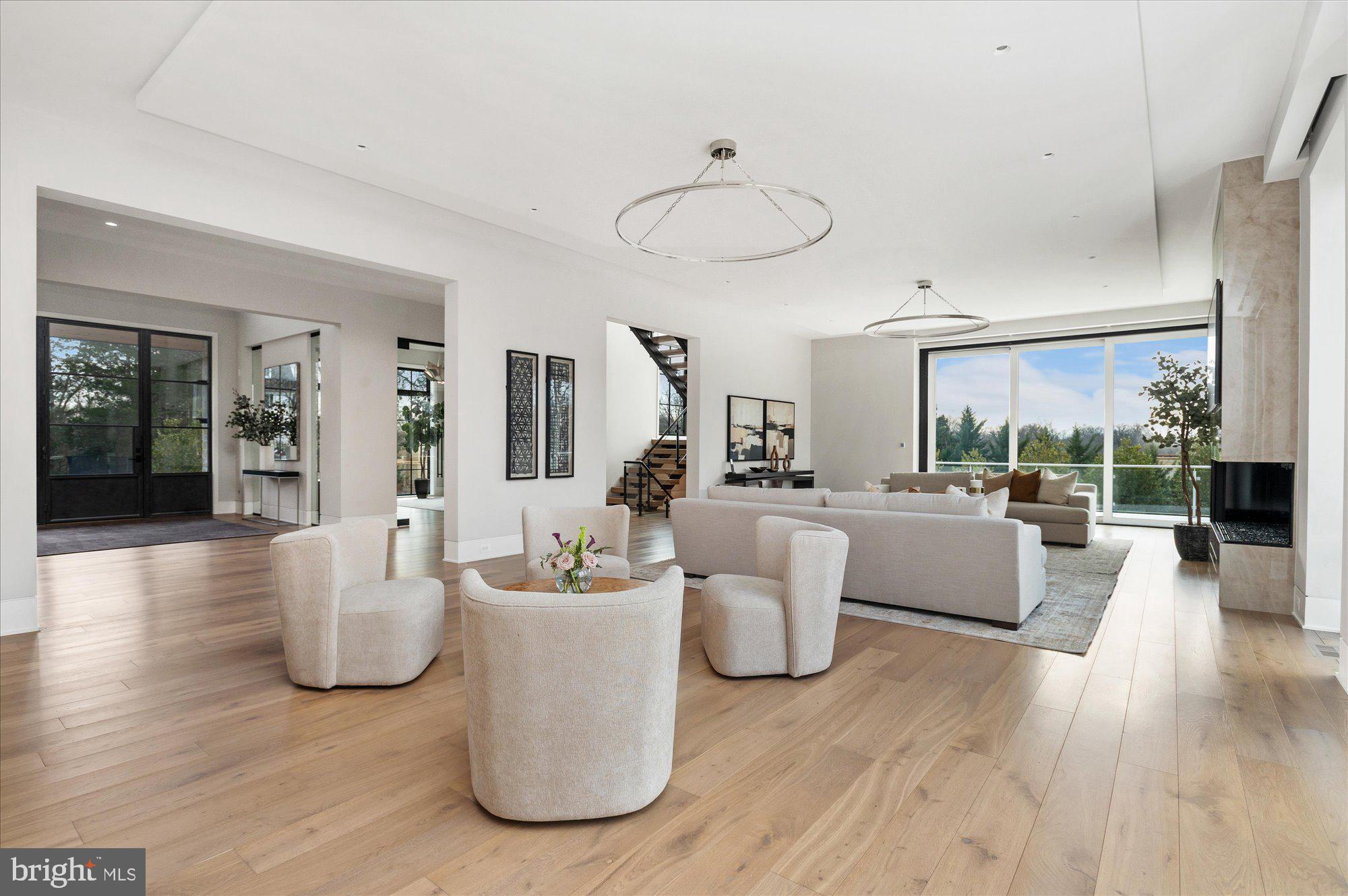 BALLANTRAE - Residential