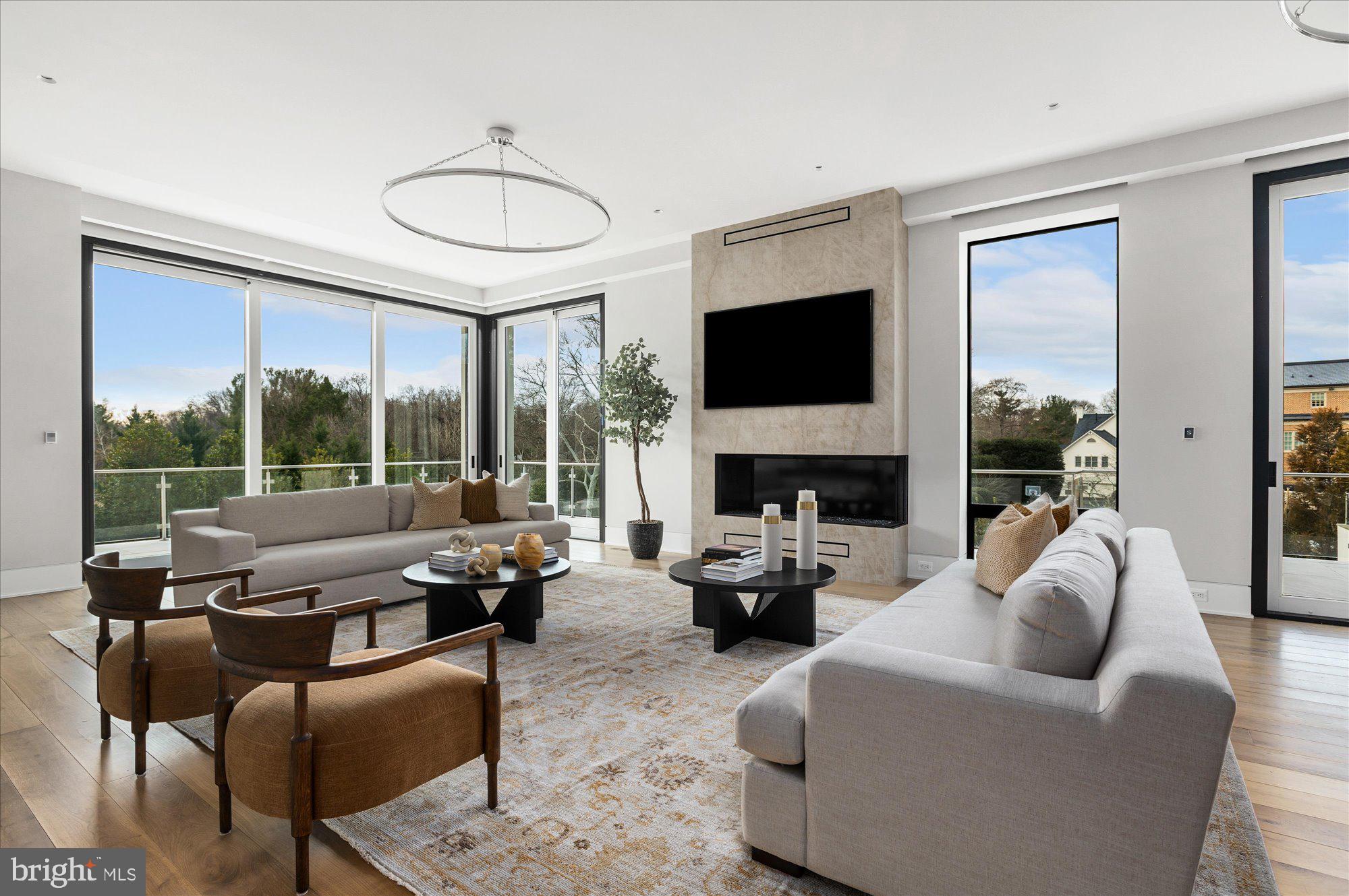 BALLANTRAE - Residential