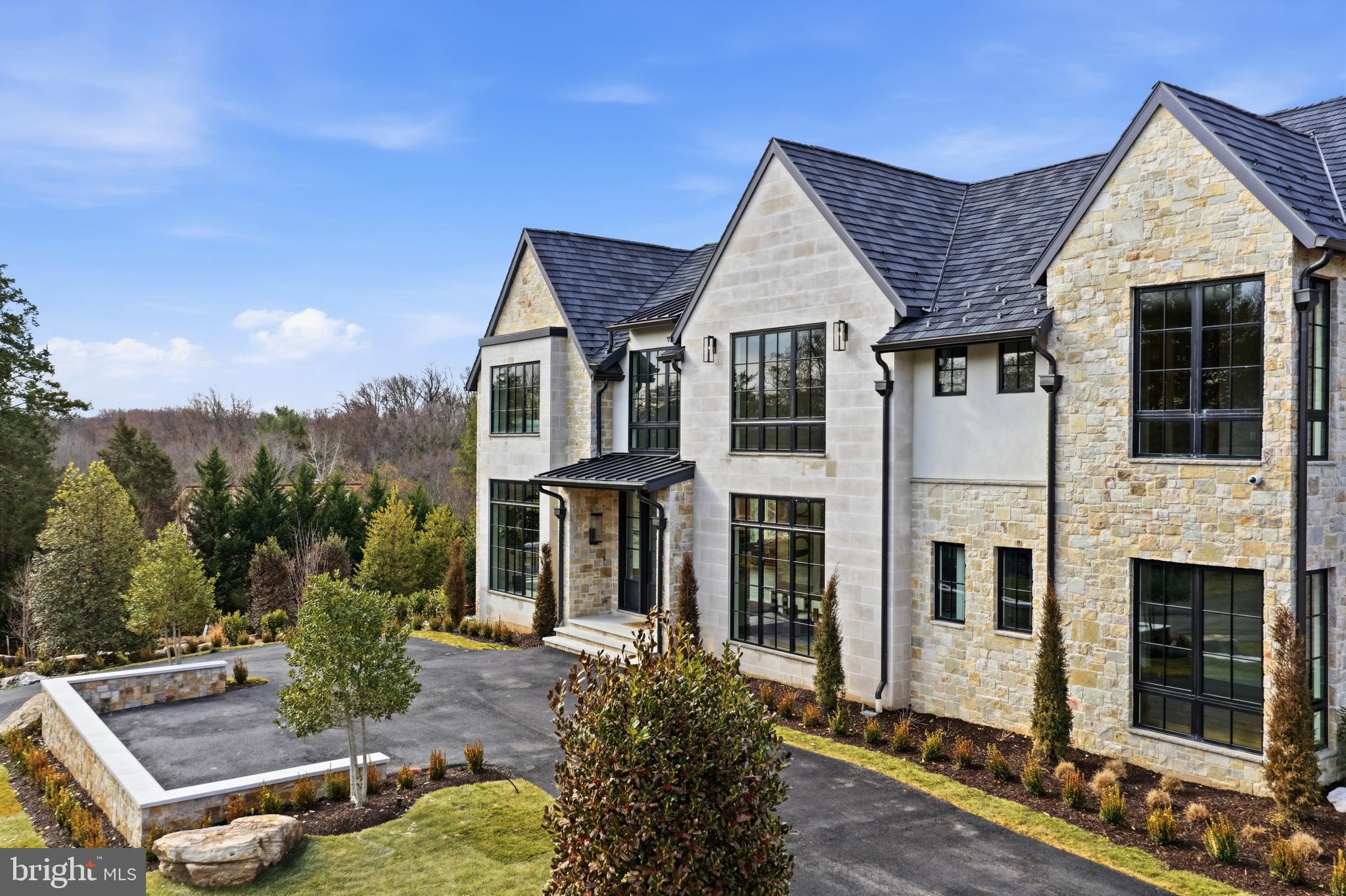 BALLANTRAE - Residential
