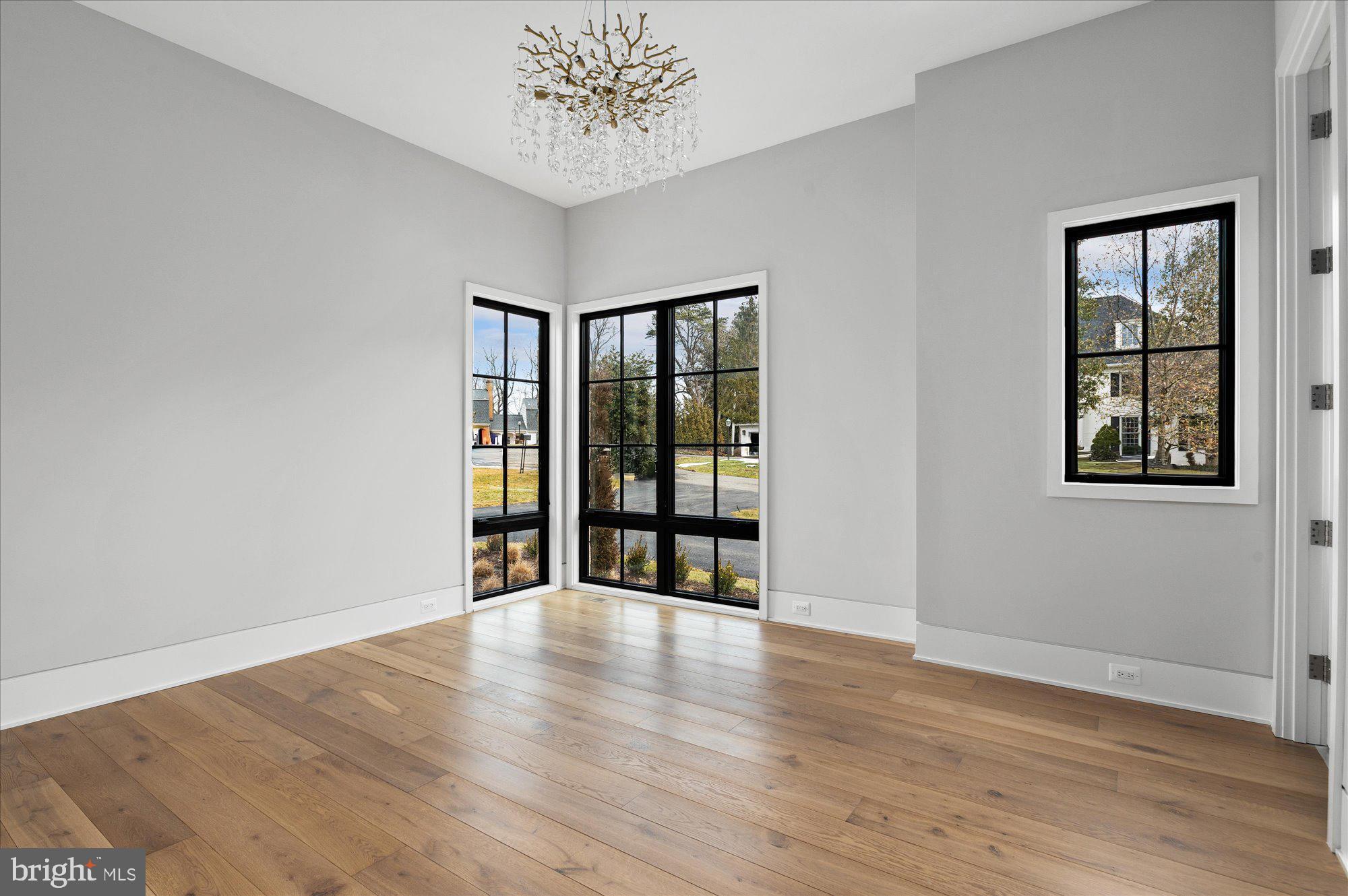 BALLANTRAE - Residential