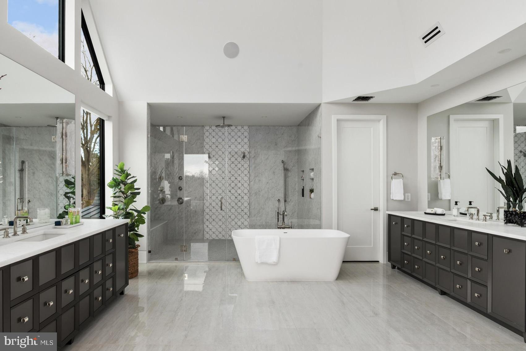 BALLANTRAE - Residential