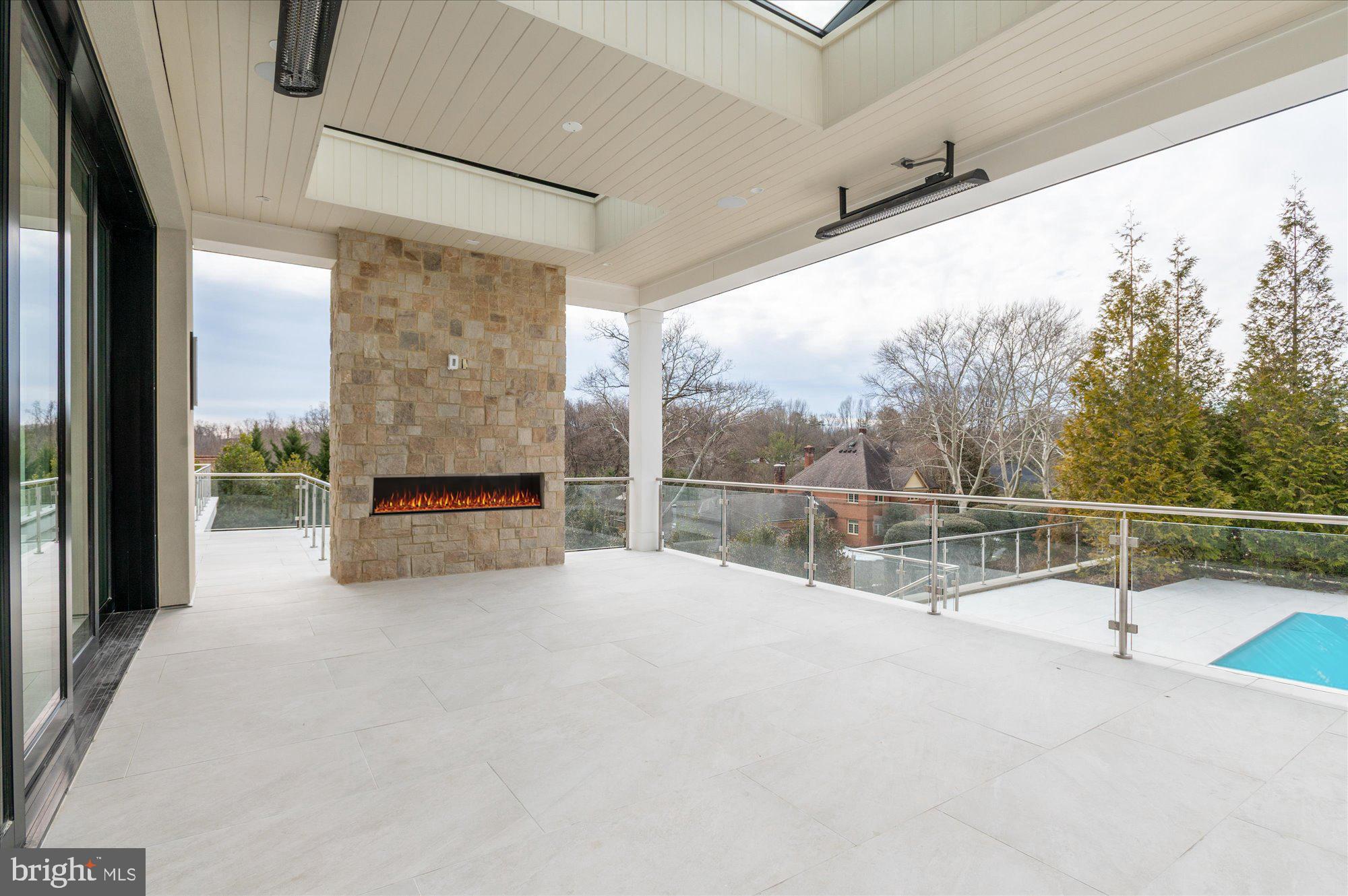 BALLANTRAE - Residential