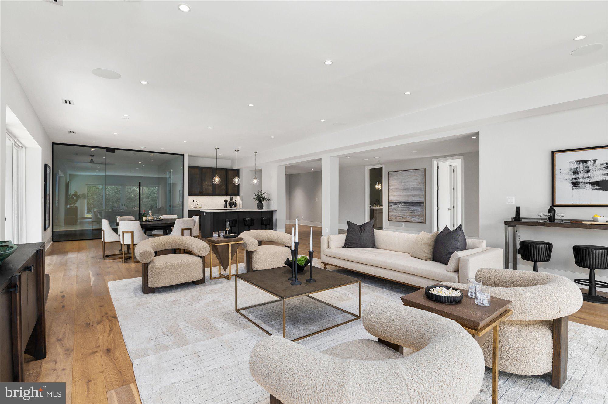 BALLANTRAE - Residential