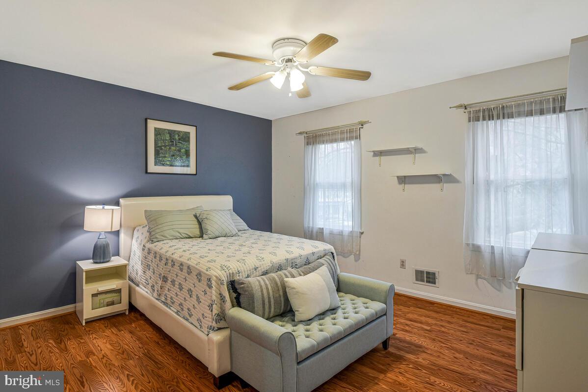 ROLLING VALLEY - Residential