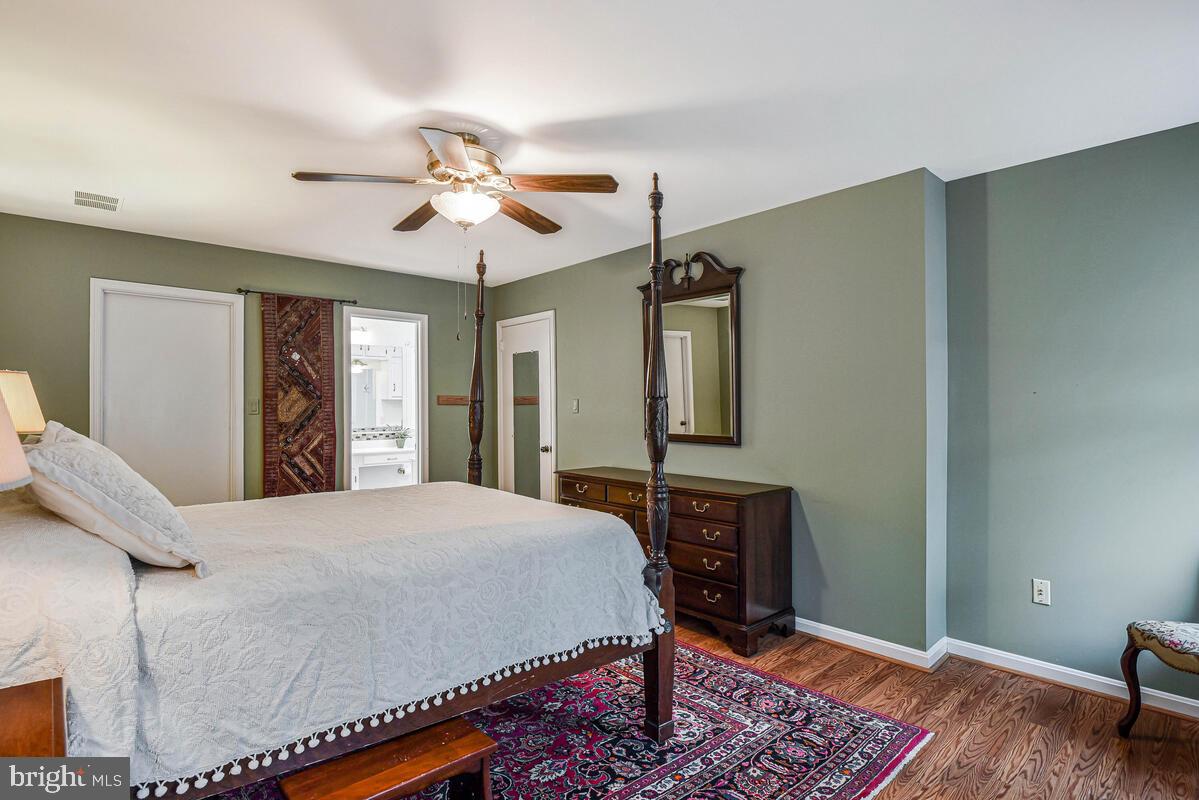 ROLLING VALLEY - Residential