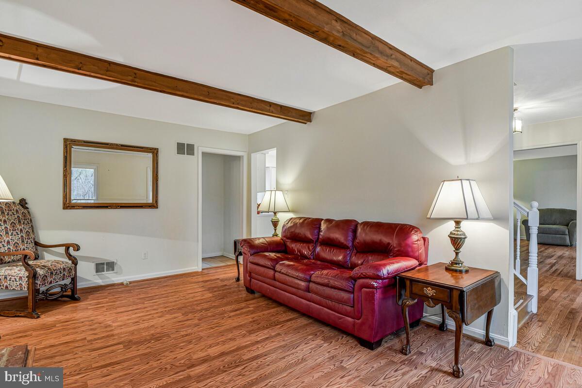 ROLLING VALLEY - Residential