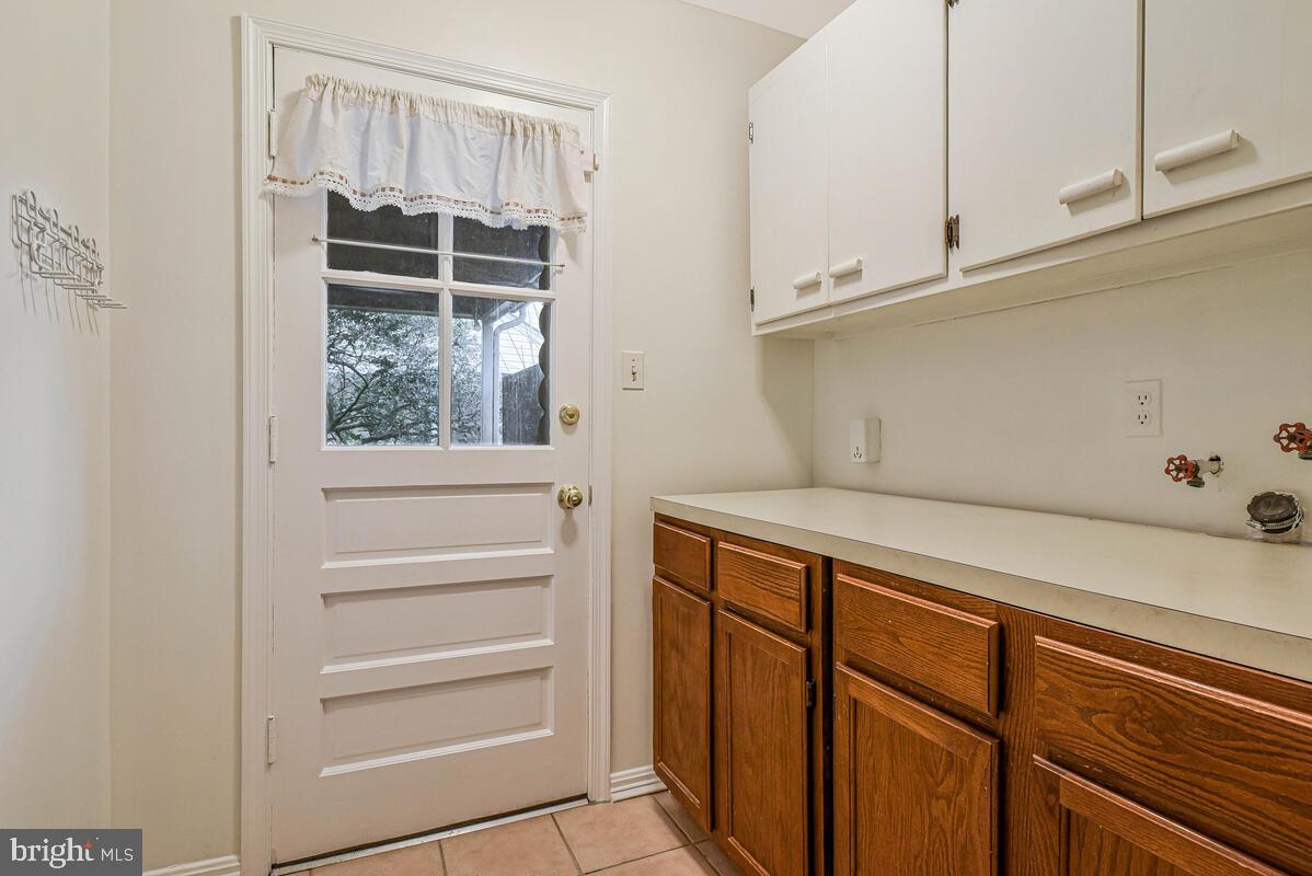 ROLLING VALLEY - Residential