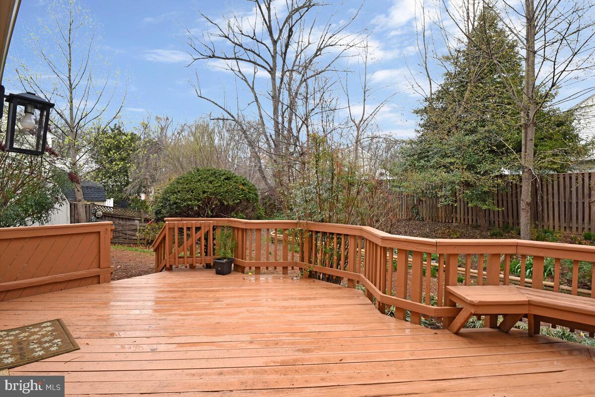 ROLLING VALLEY - Residential