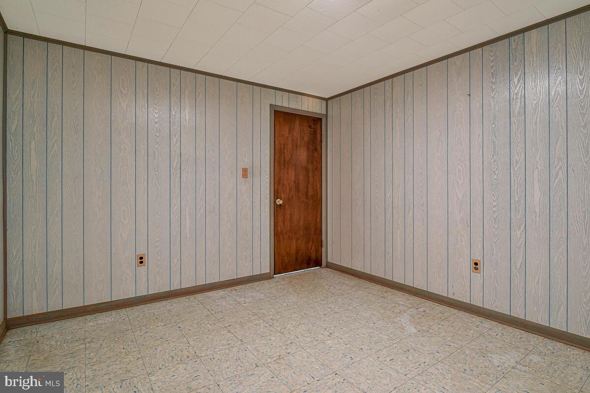 ROLLING VALLEY - Residential