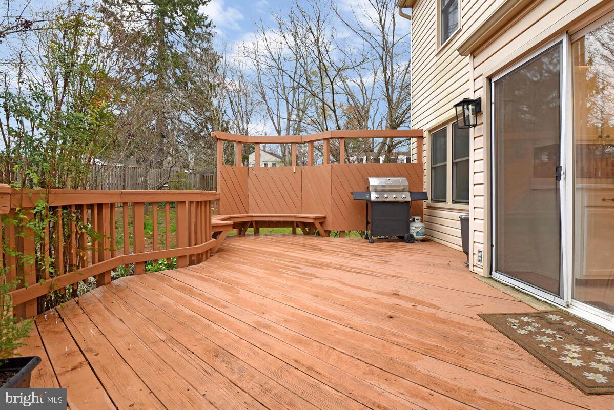 ROLLING VALLEY - Residential