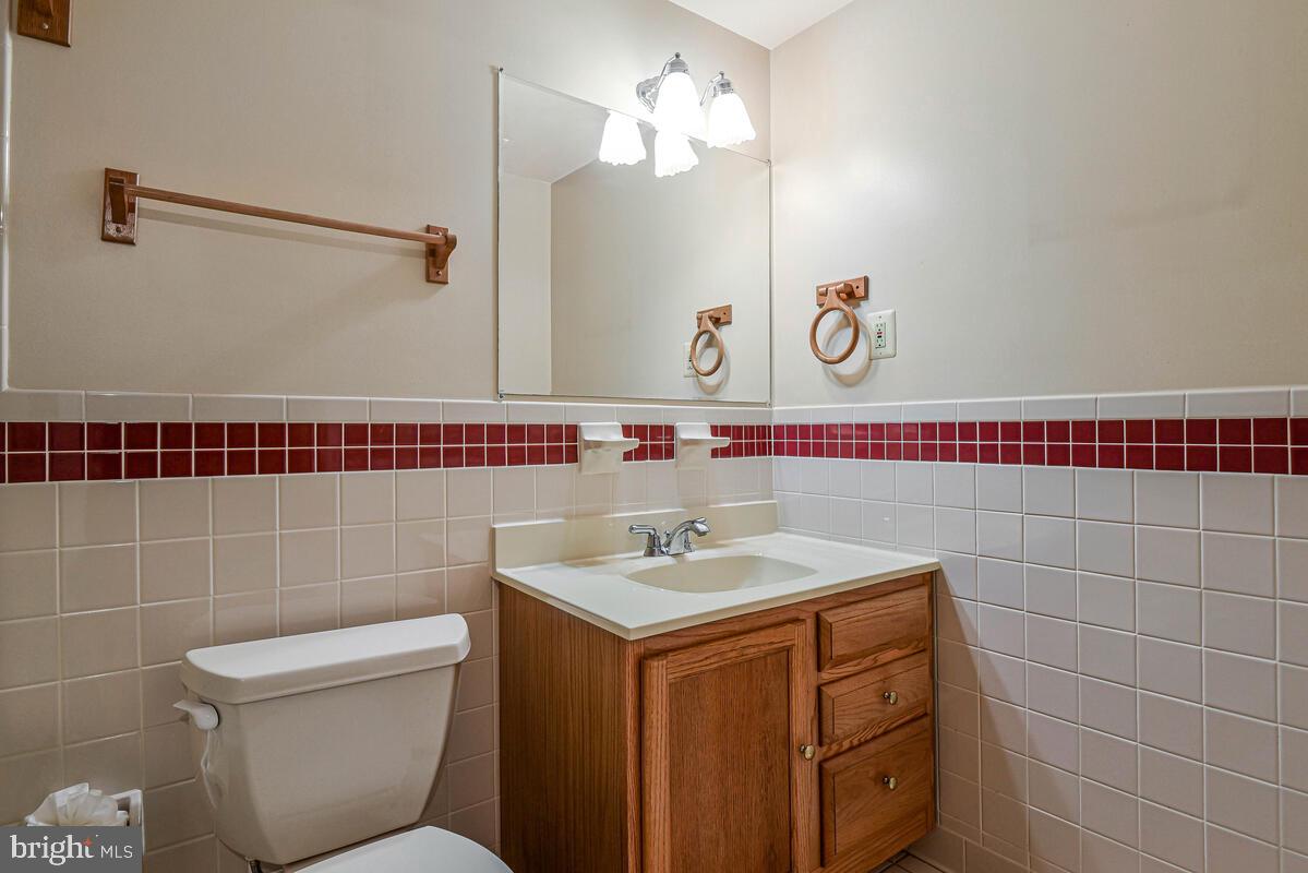 ROLLING VALLEY - Residential