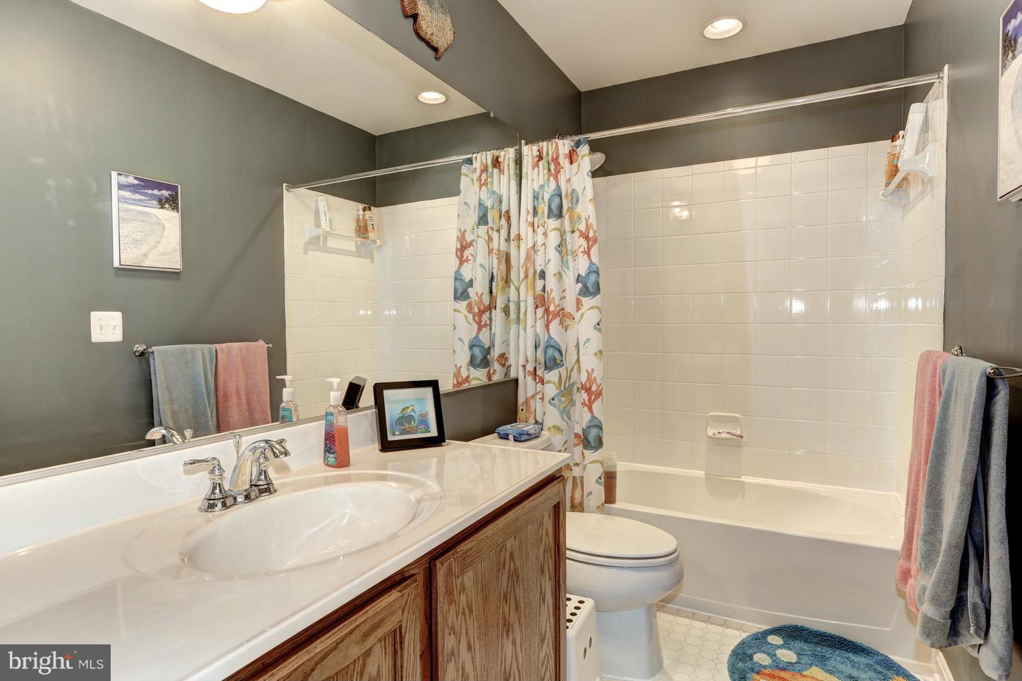 PEMBROOKE - Residential