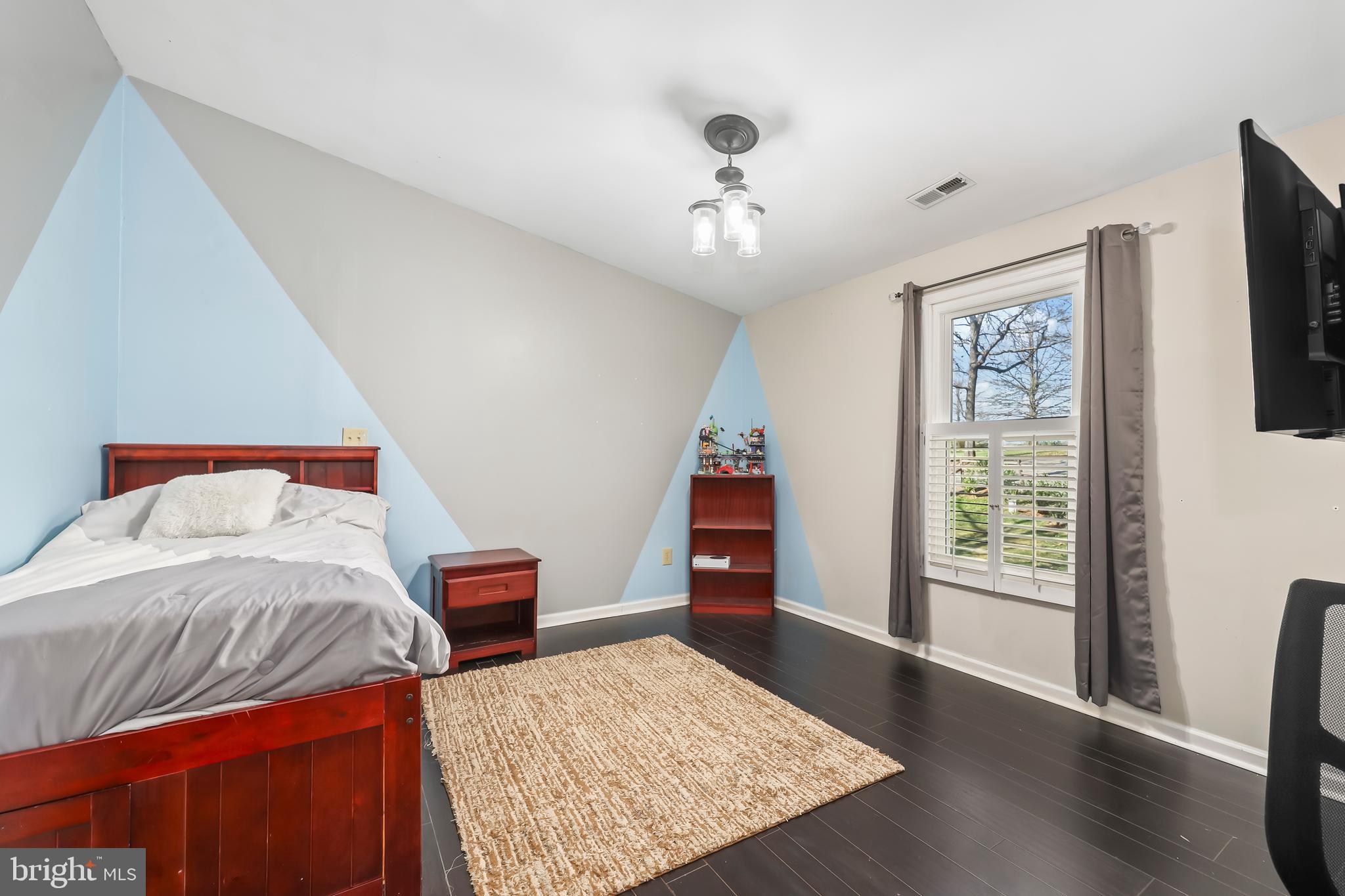 KINGS GRANT - Residential