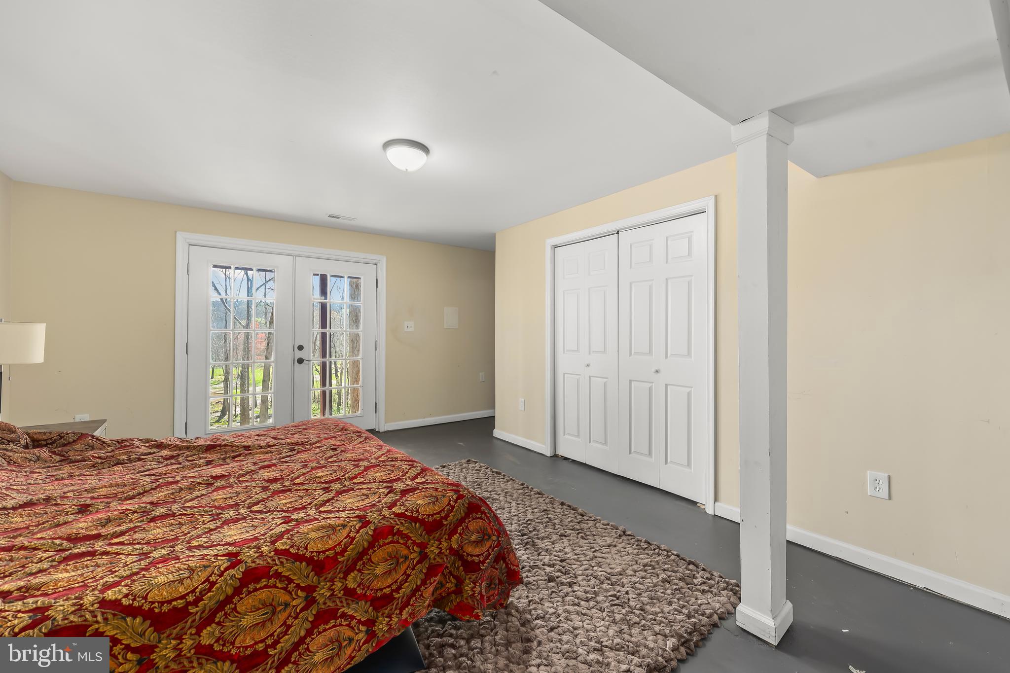 KINGS GRANT - Residential